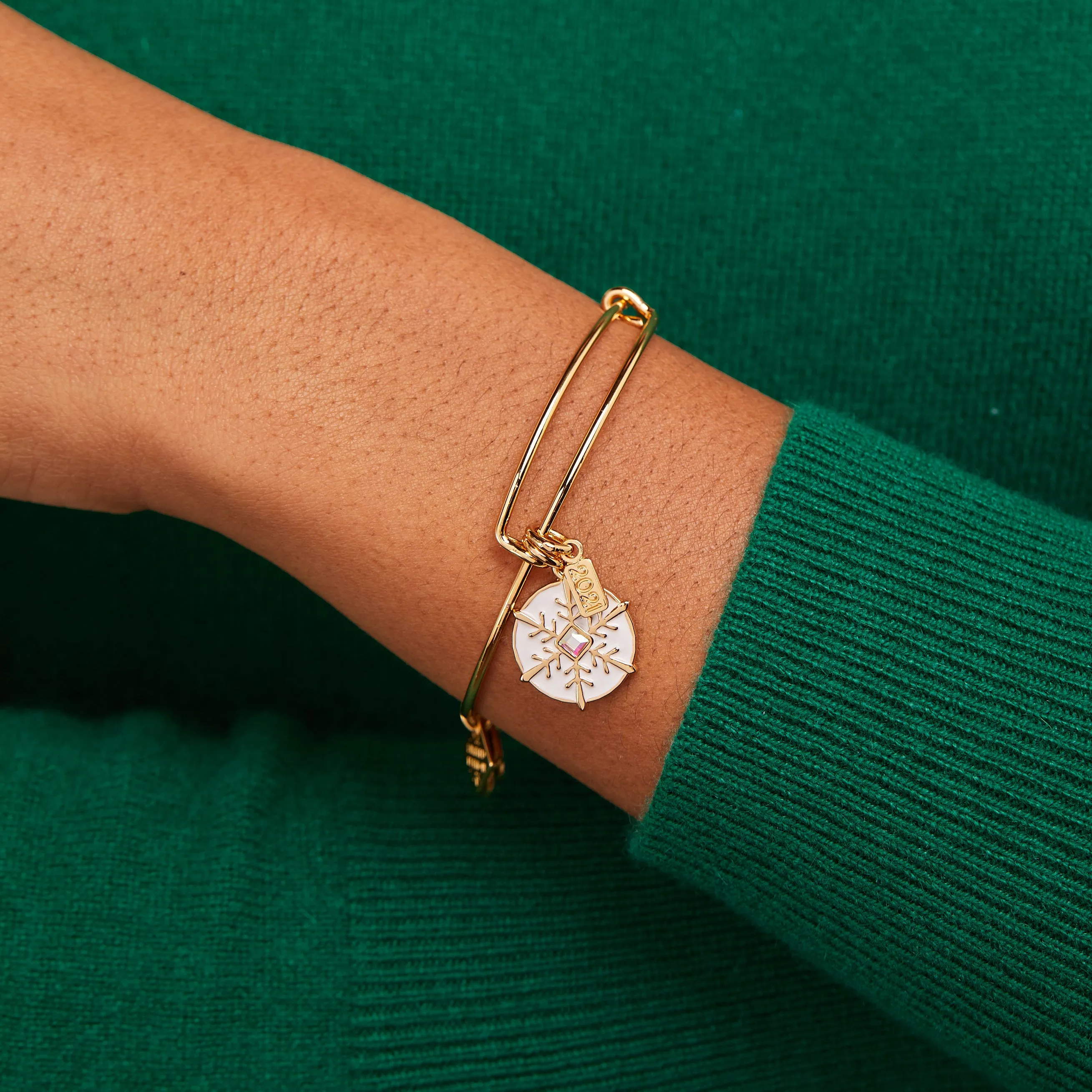2021 Snowflake Charm Bangle