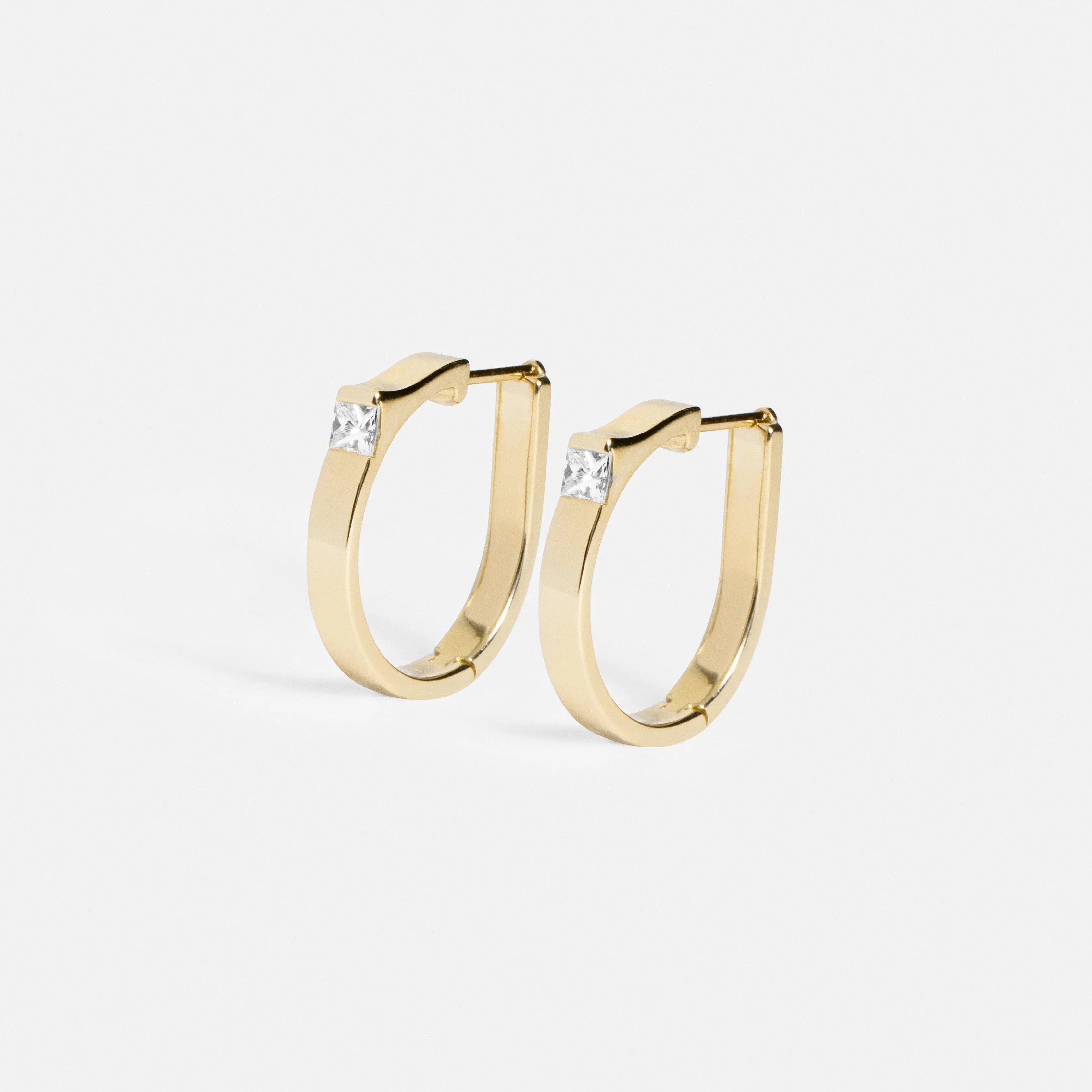2.5mm Braga Hoop Earrings with Diamonds