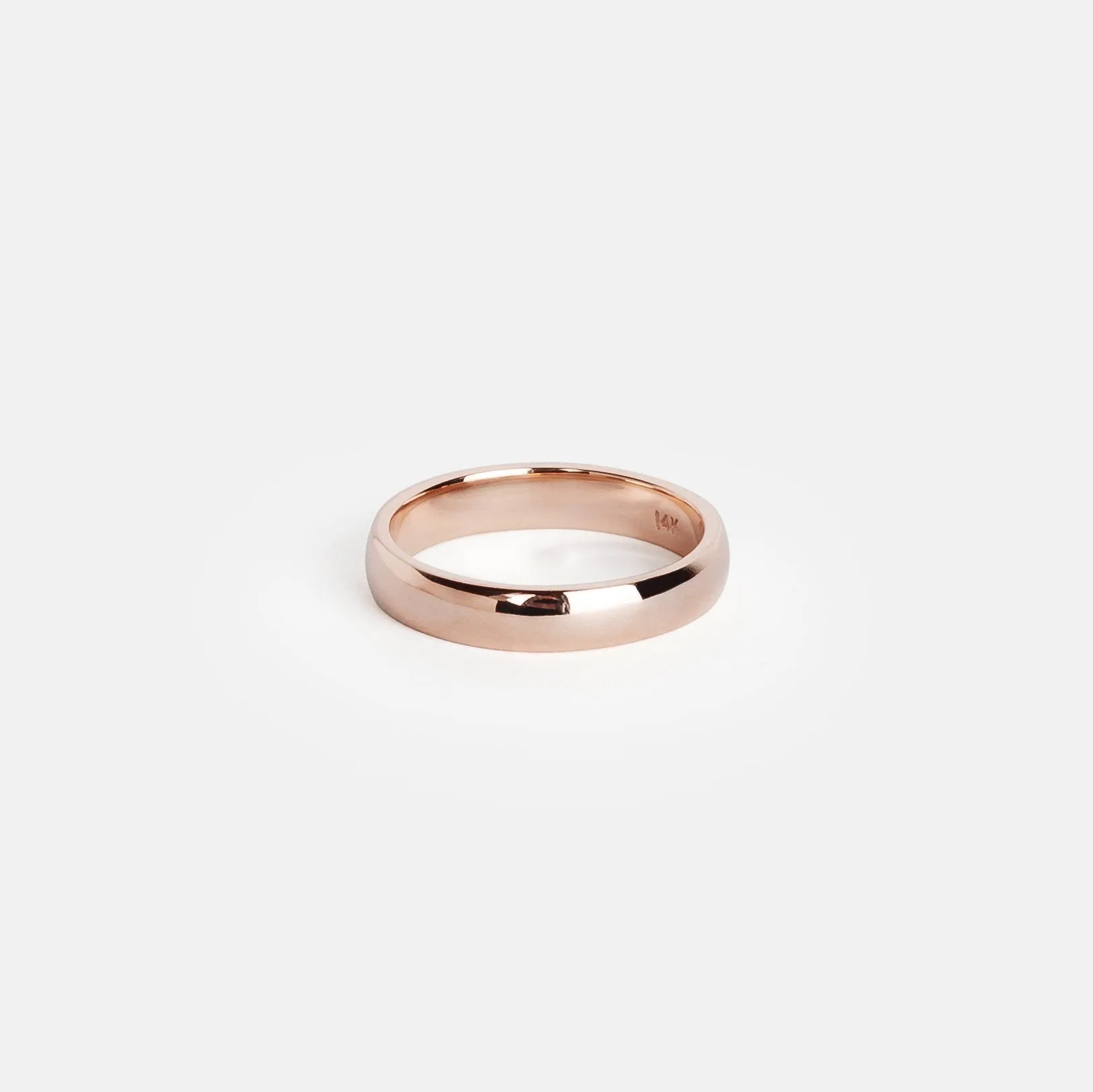4mm Domed Band in Gold