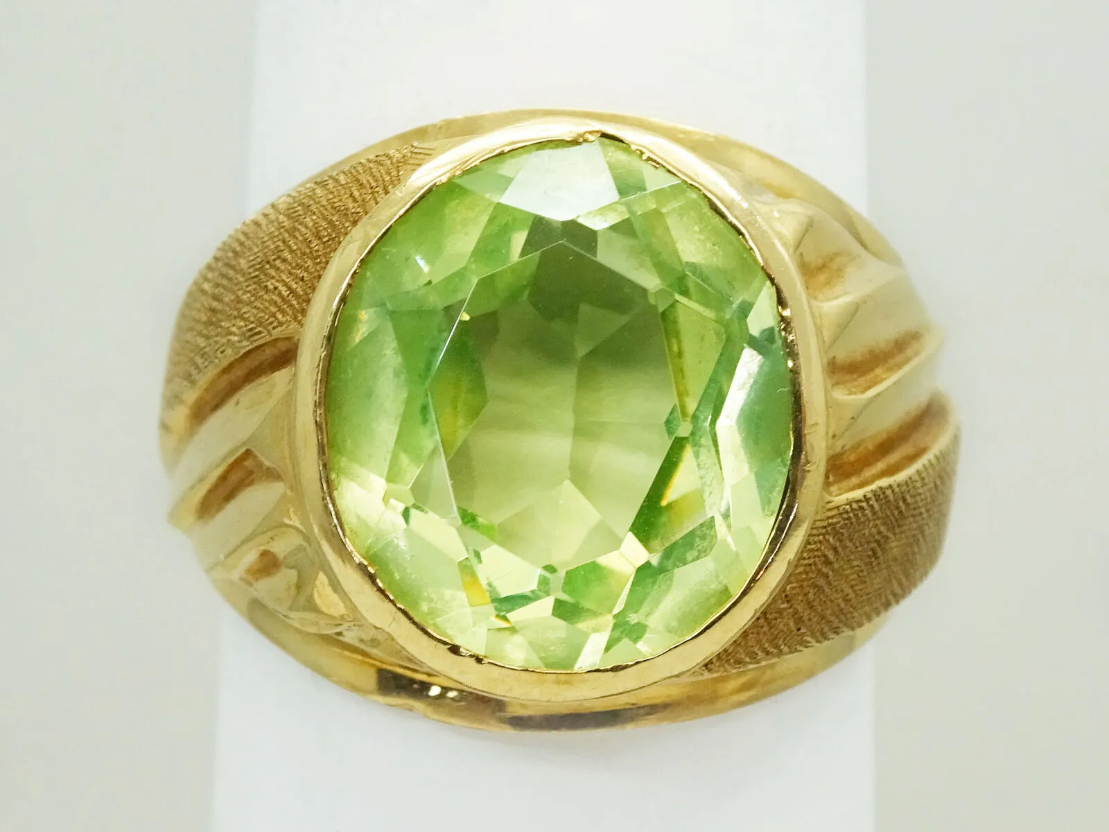 7.8ct Faceted Oval Mint Green Synthetic Spinel Ring 14k Gold Size 7.5