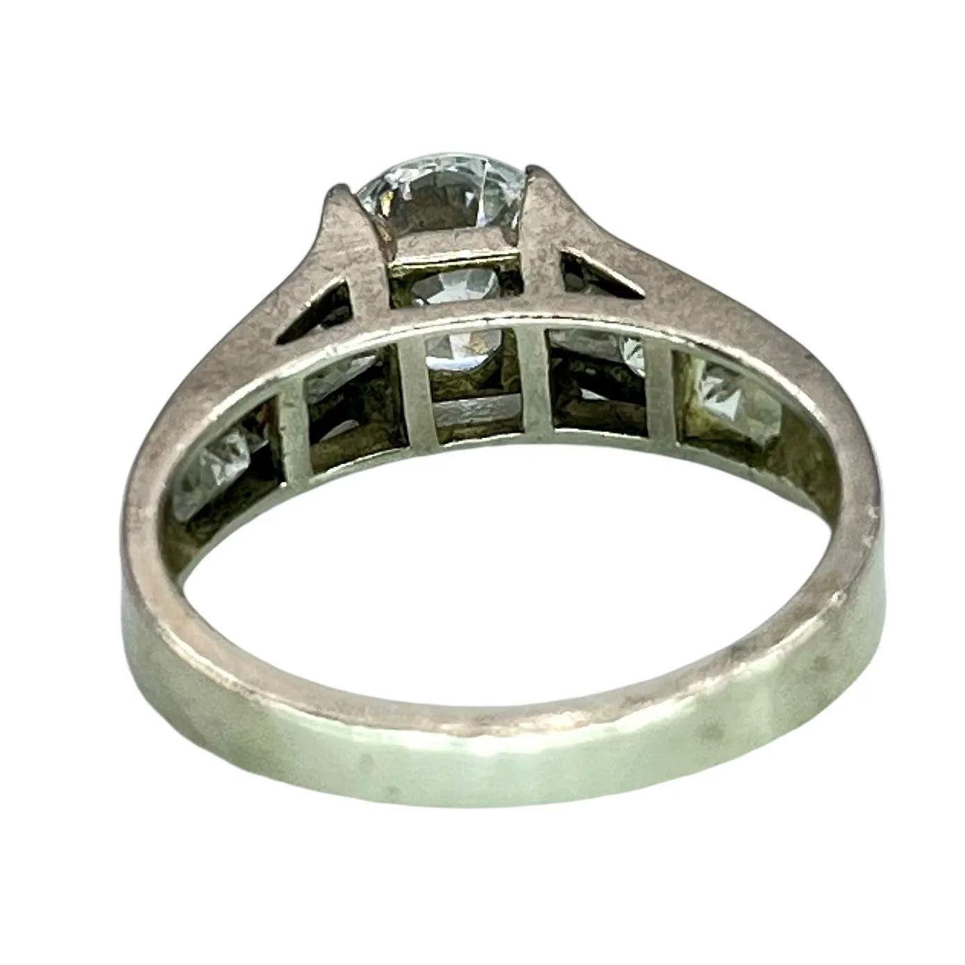925 Silver Round Cut Prong Setting CZ Ring Sz 5.25 Invisible Princess Accents