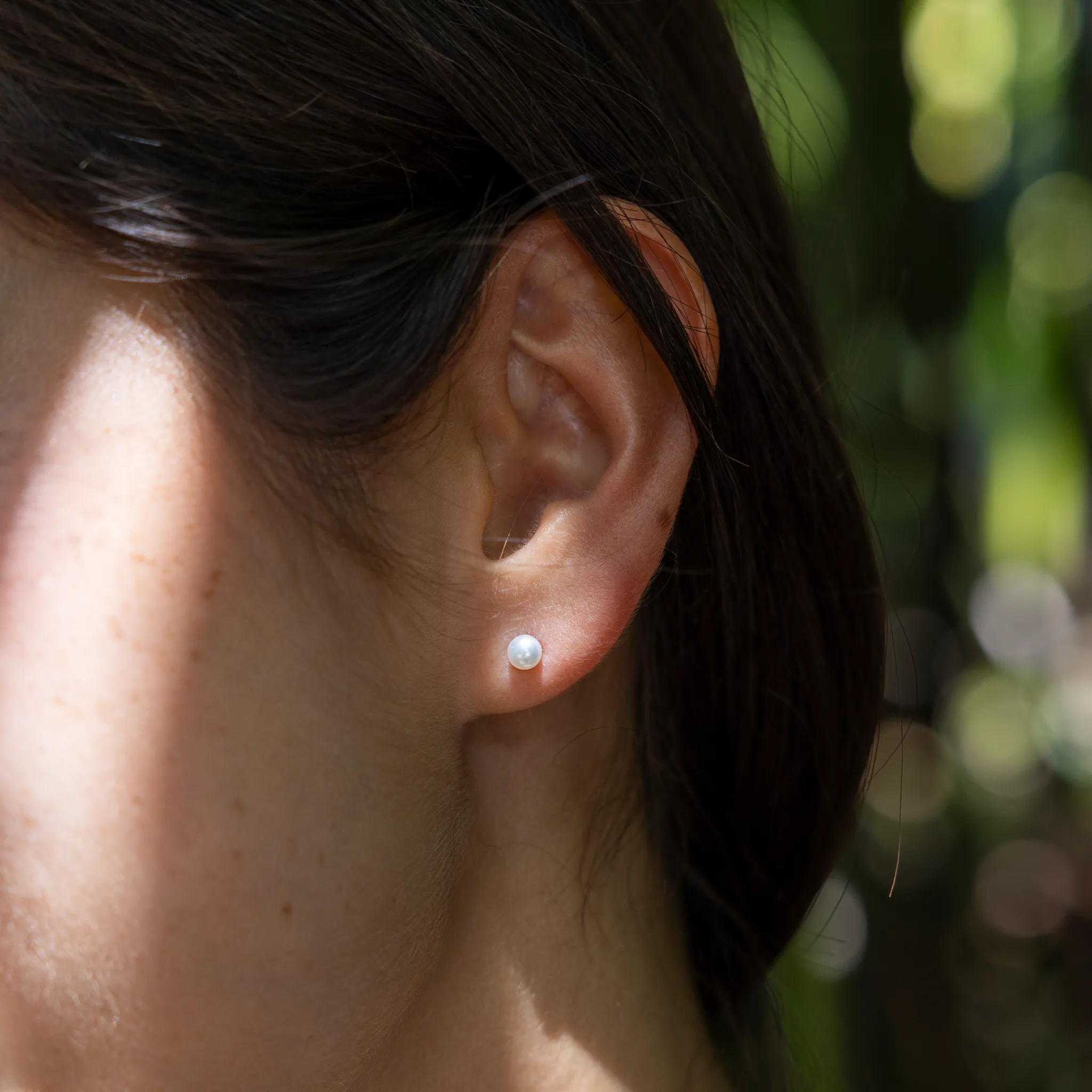 Akoya White Pearl Earrings in White Gold - 4.5-5mm
