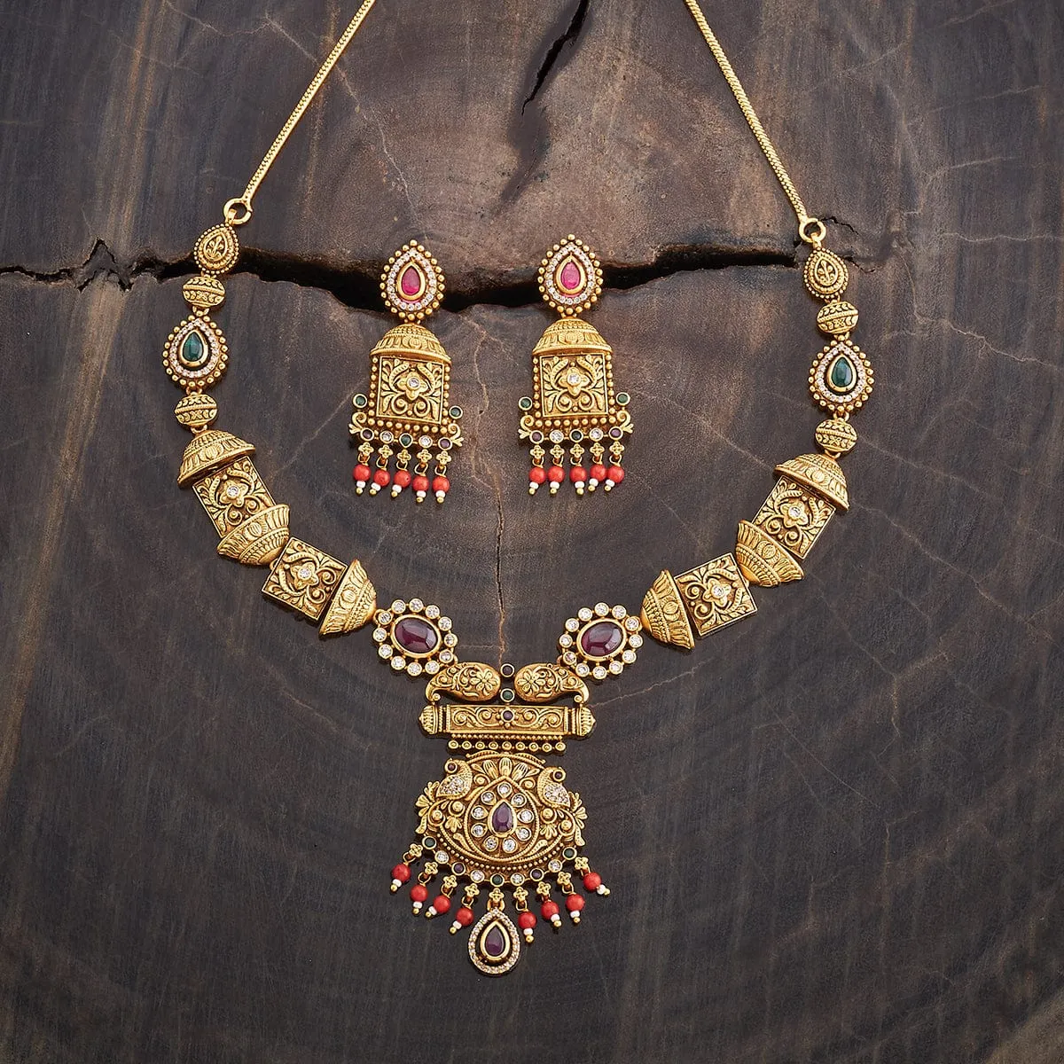 Antique Necklace 181317