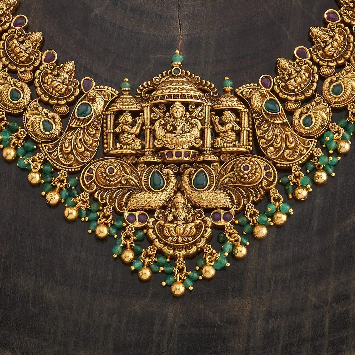 Antique Necklace 182740