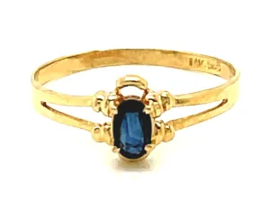 Blue Sapphire Ring in 14k Yellow Gold