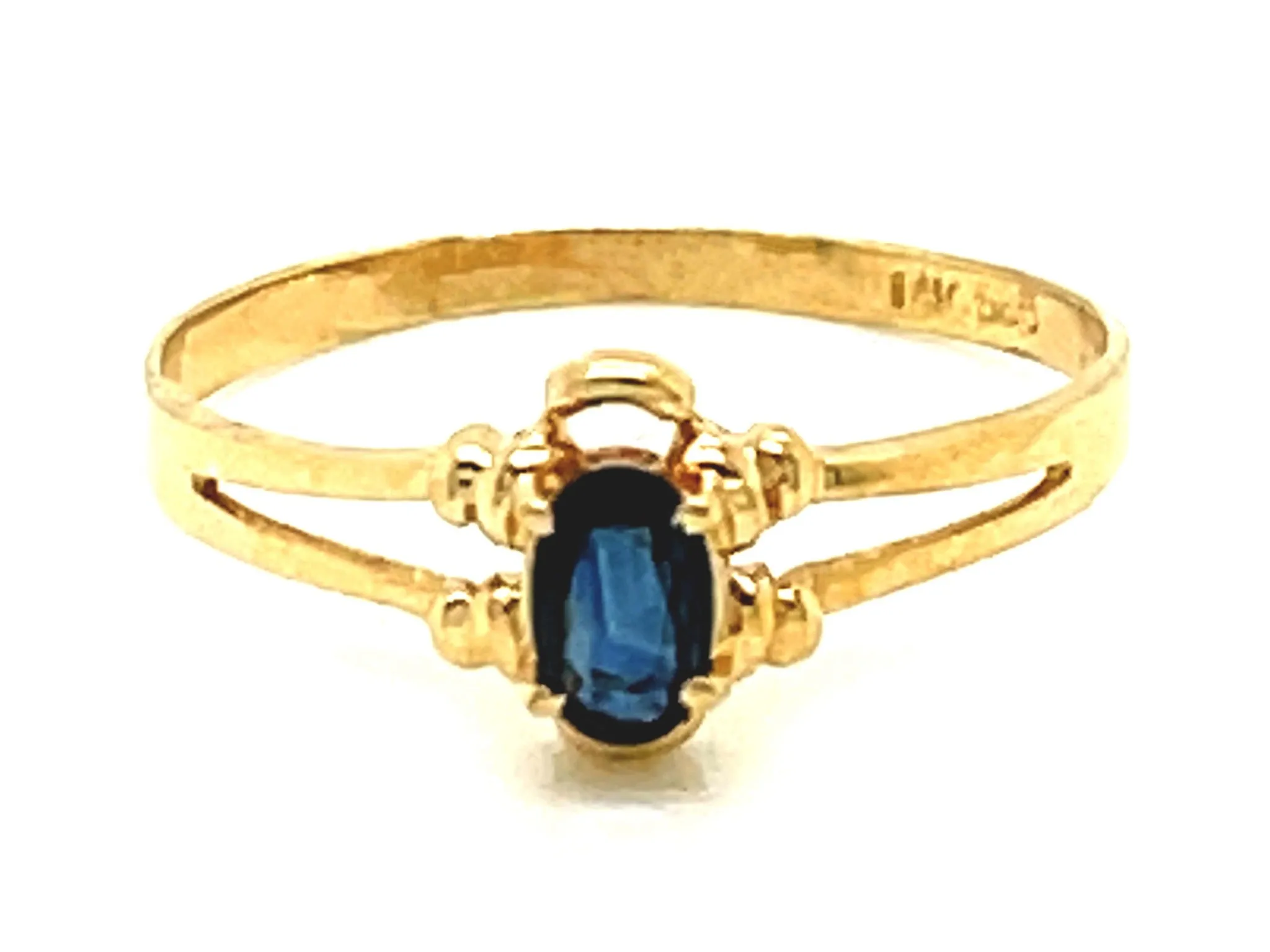 Blue Sapphire Ring in 14k Yellow Gold