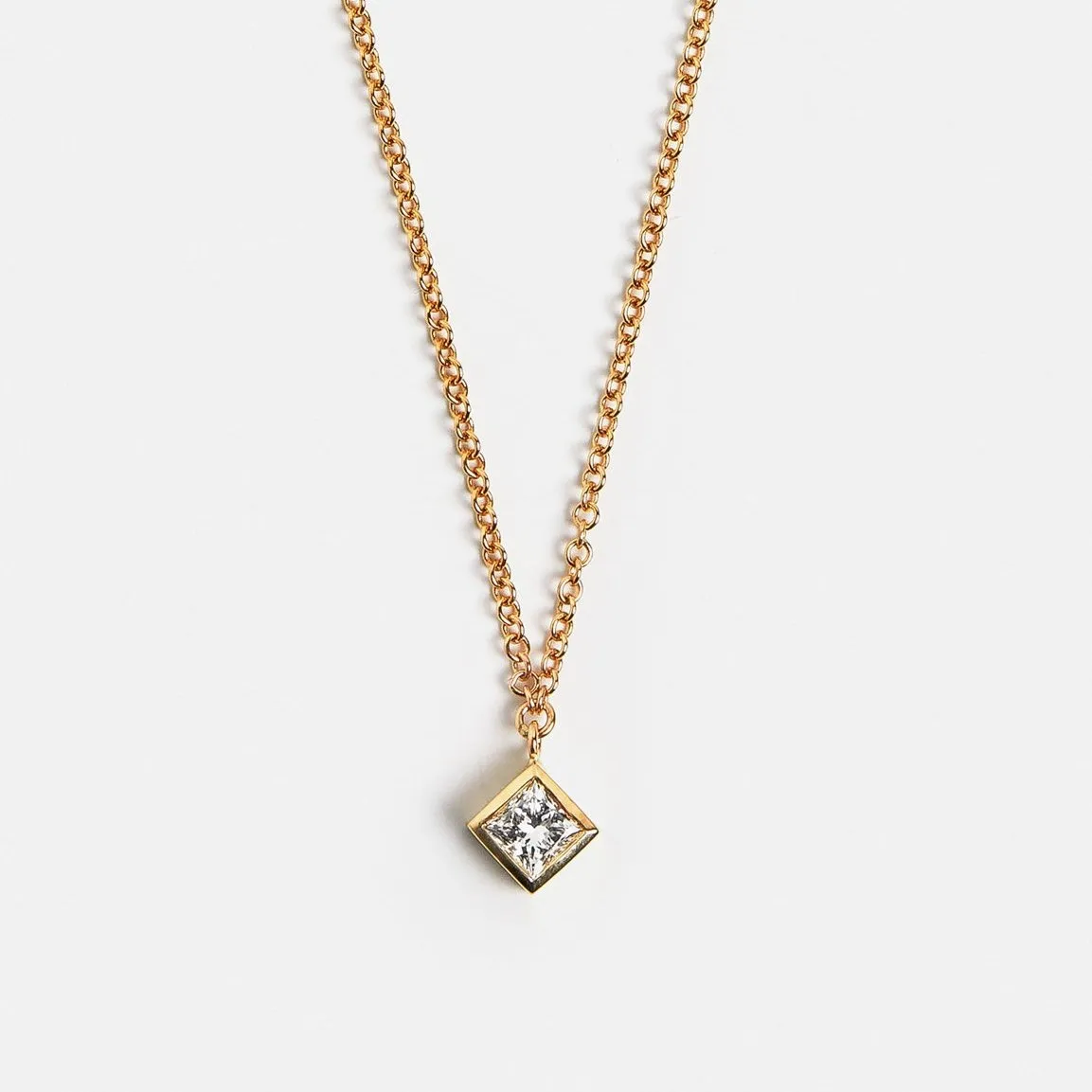 Dari Necklace with Lab-grown Diamond