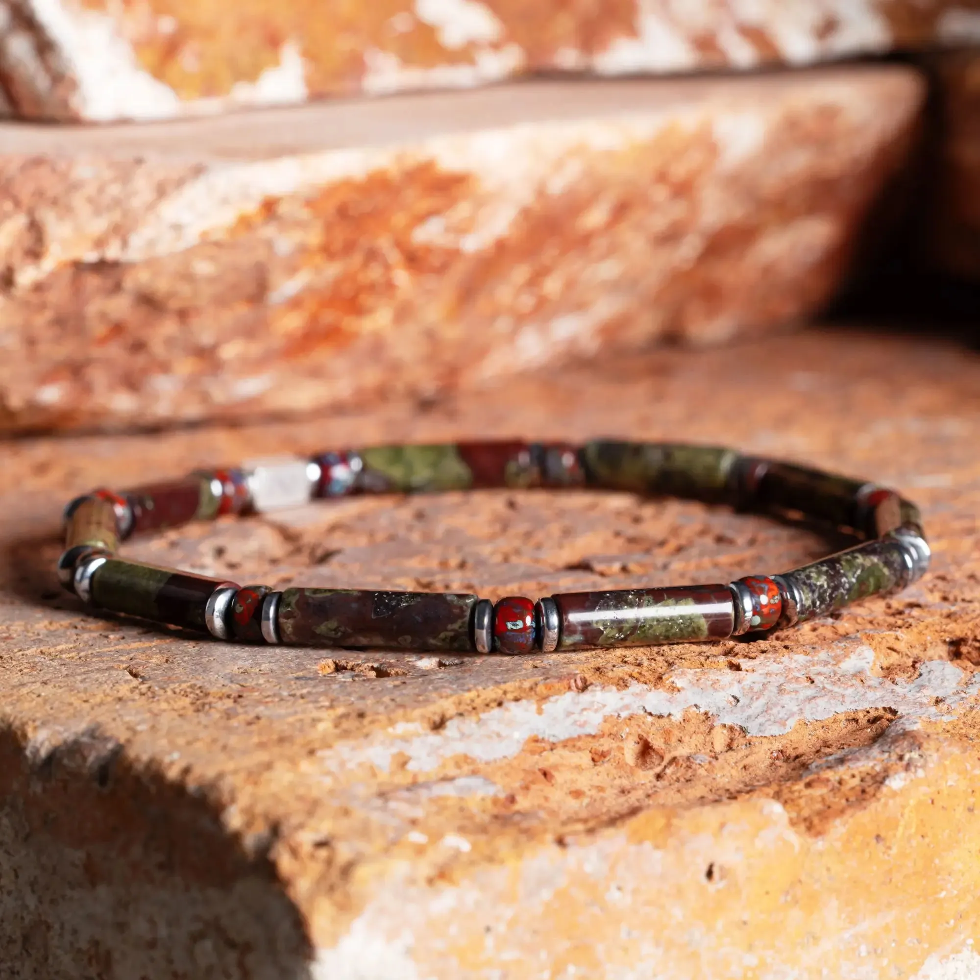 Dragon Blood Jasper V (4mm)