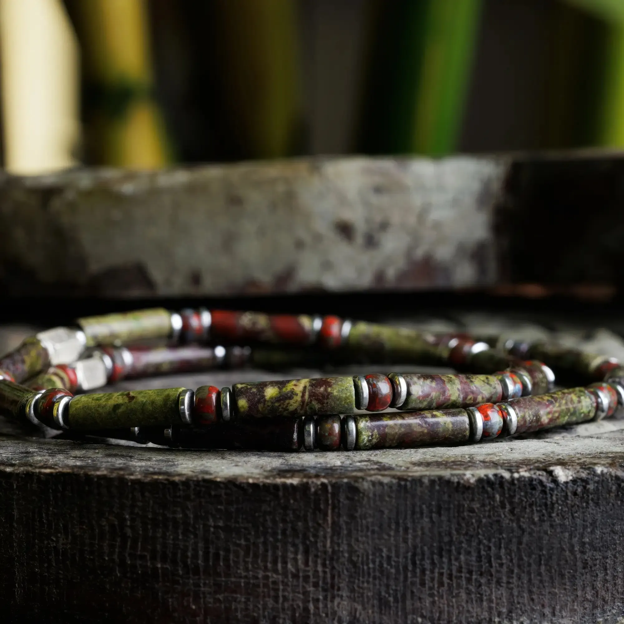 Dragon Blood Jasper V (4mm)