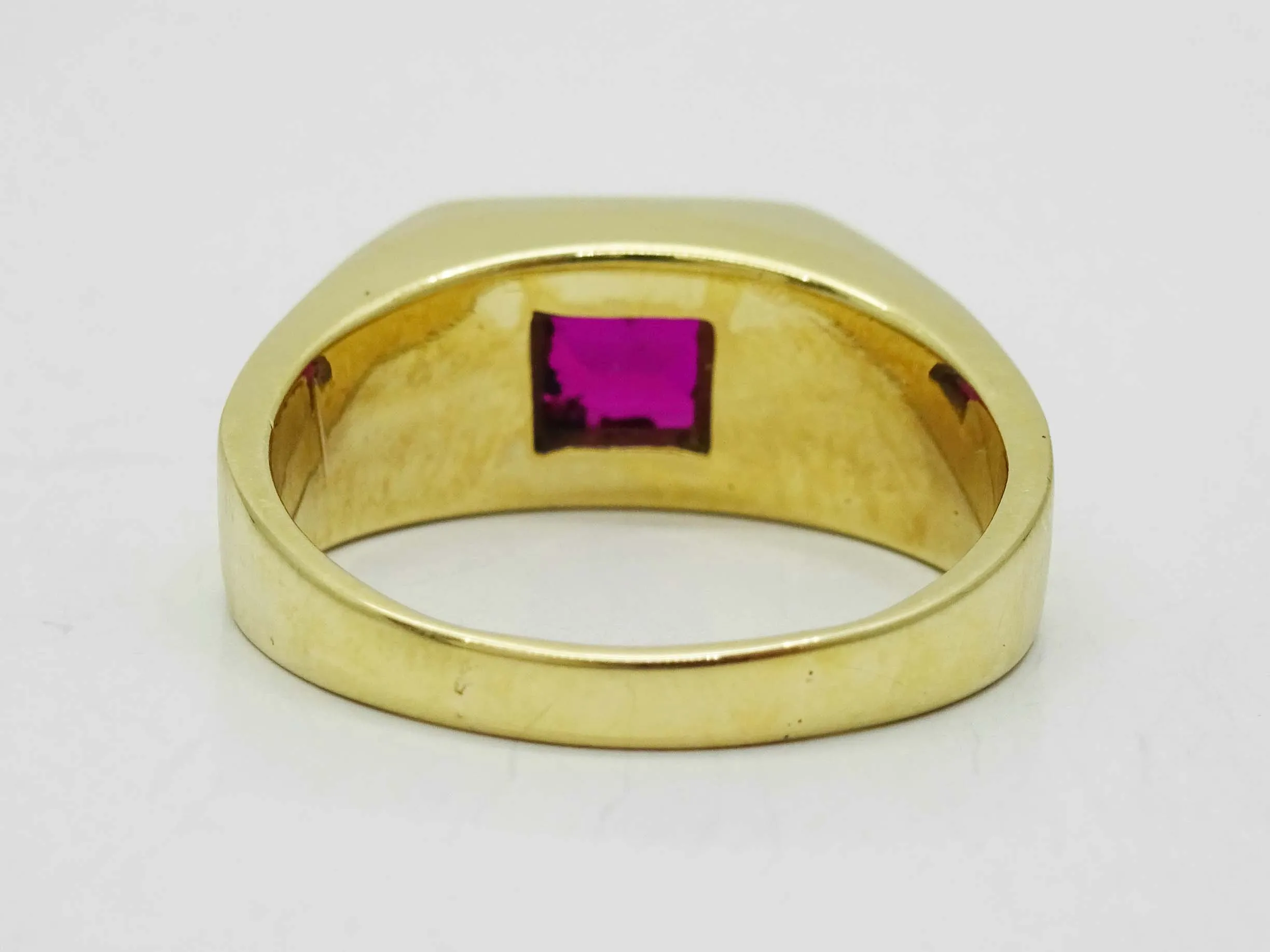 Em-Cut Red Glass & Natural Diamond Ring 10k Gold Size 9.75