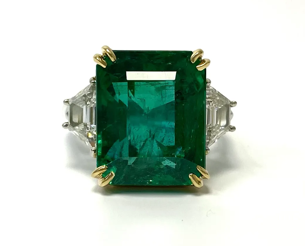Emerald Emeraldcut Ring 11.99 cts