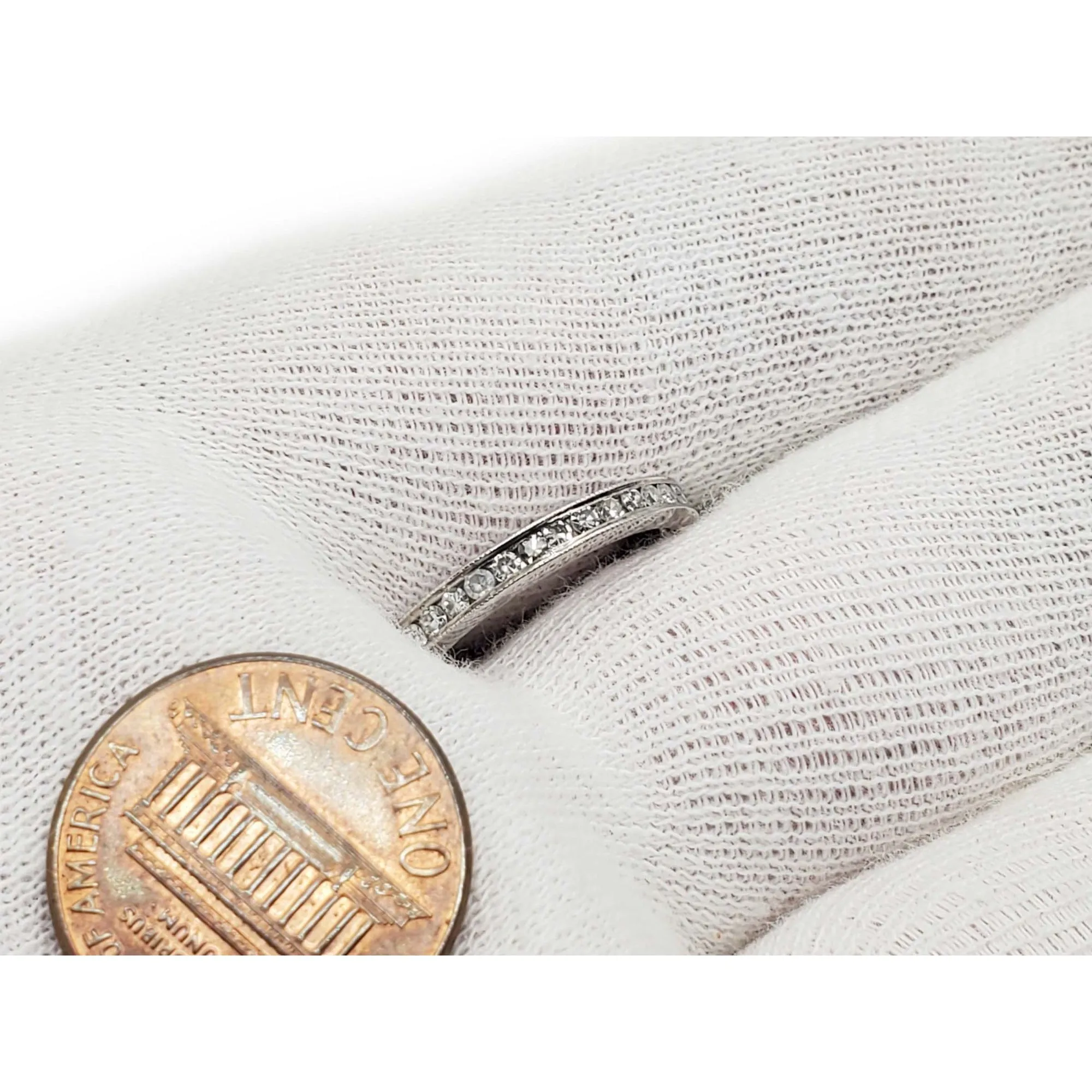 Estate 0.27 ctw Natural Diamond Eternity Band Ring Platinum Size 6