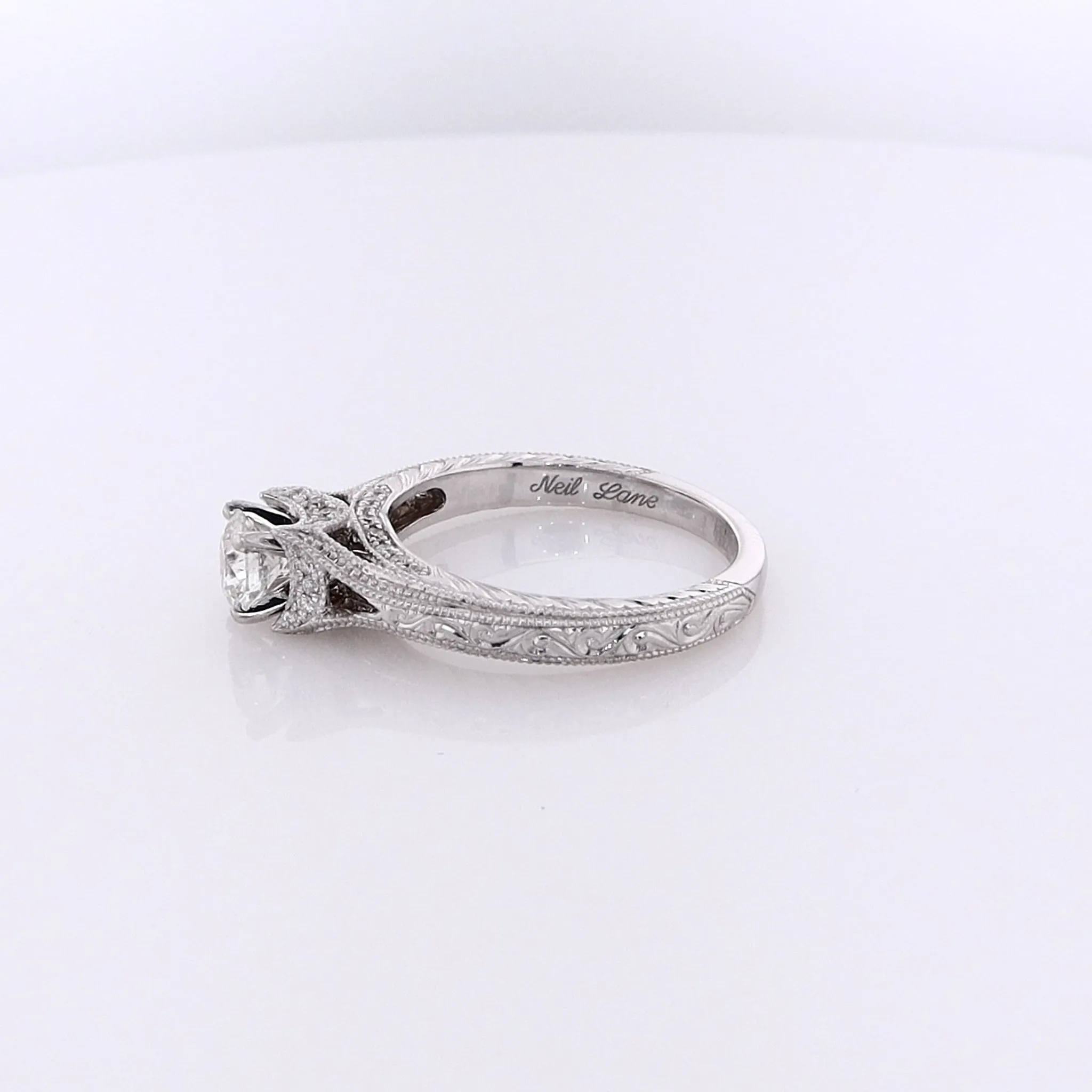 Estate 18 Karat White Gold Diamond Ring