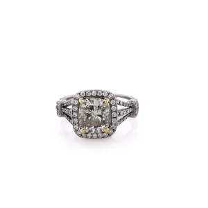 Estate 18 Karat White Gold Diamond Ring