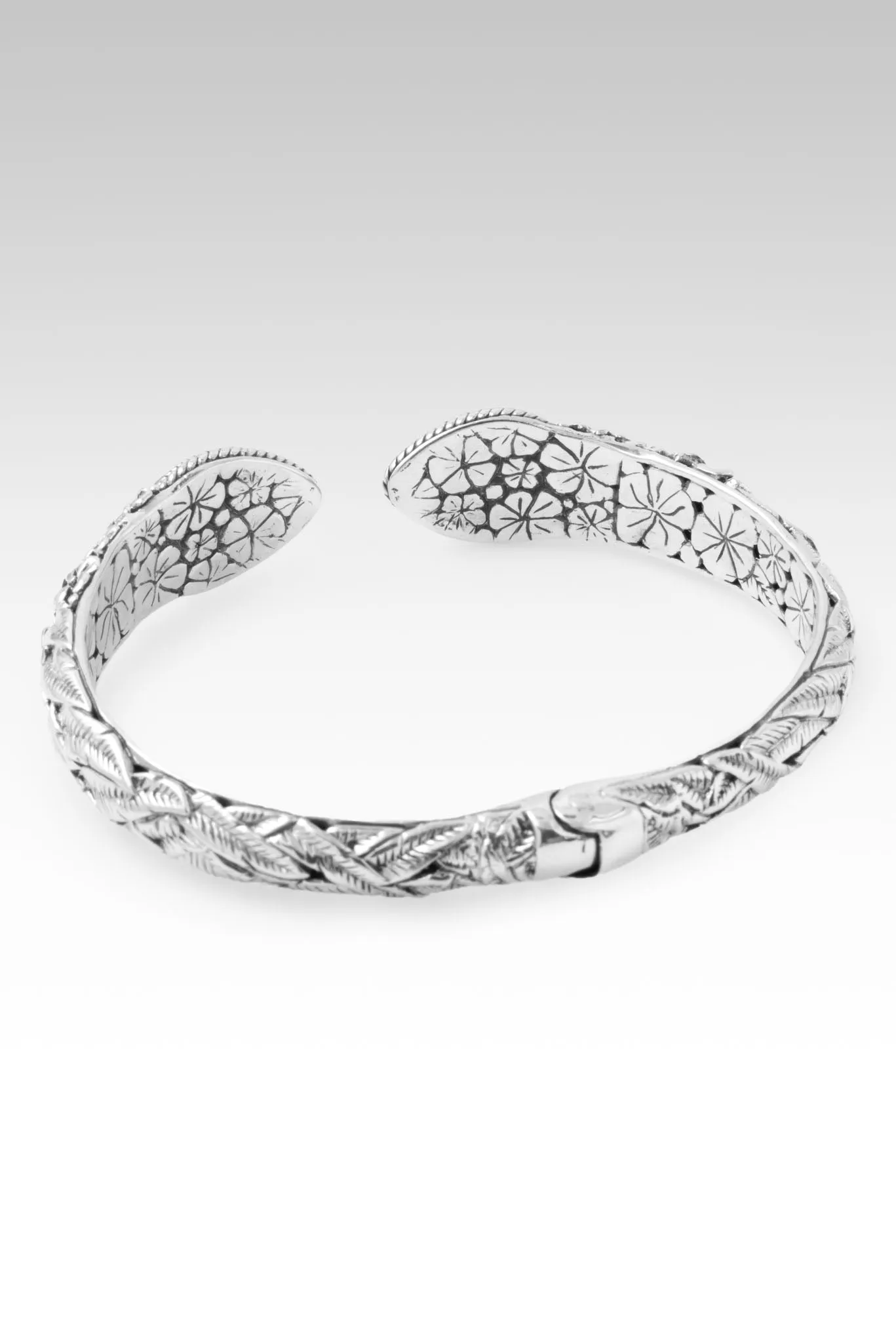 Floral Harmony Tip-to-Tip Bracelet? in Abalone