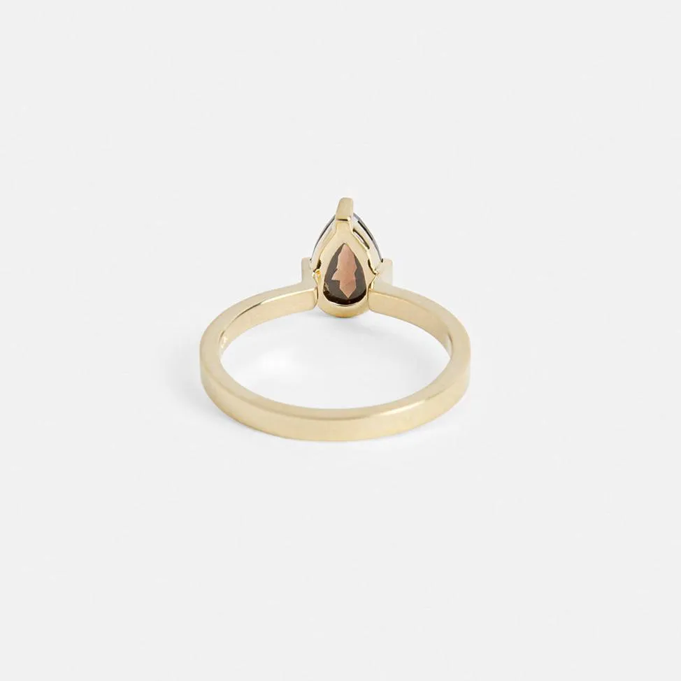 Gerda Ring with Cognac Diamond in Gold