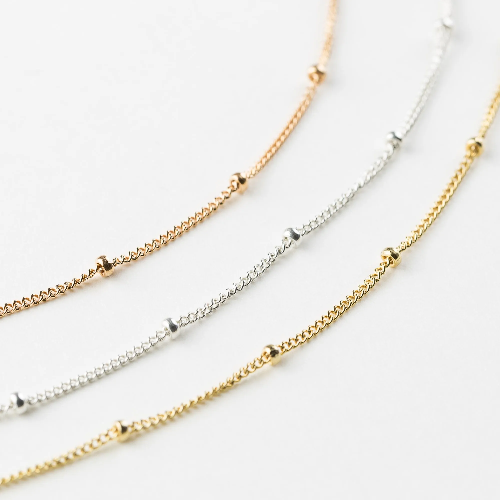 Halle Chain