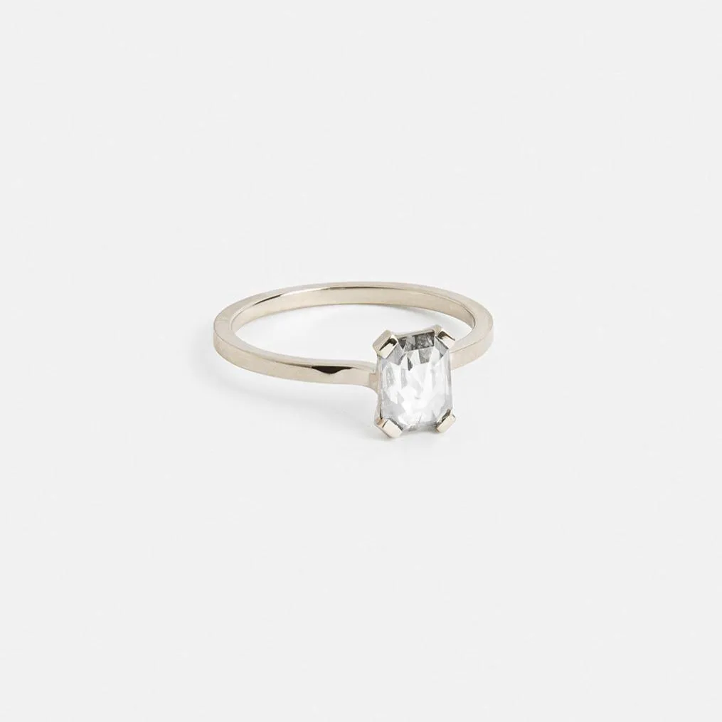 Inga Ring with Salt and Pepper Diamond in Gold