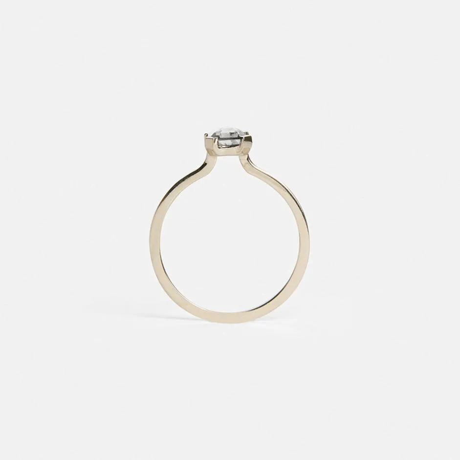 Inga Ring with Salt and Pepper Diamond in Gold