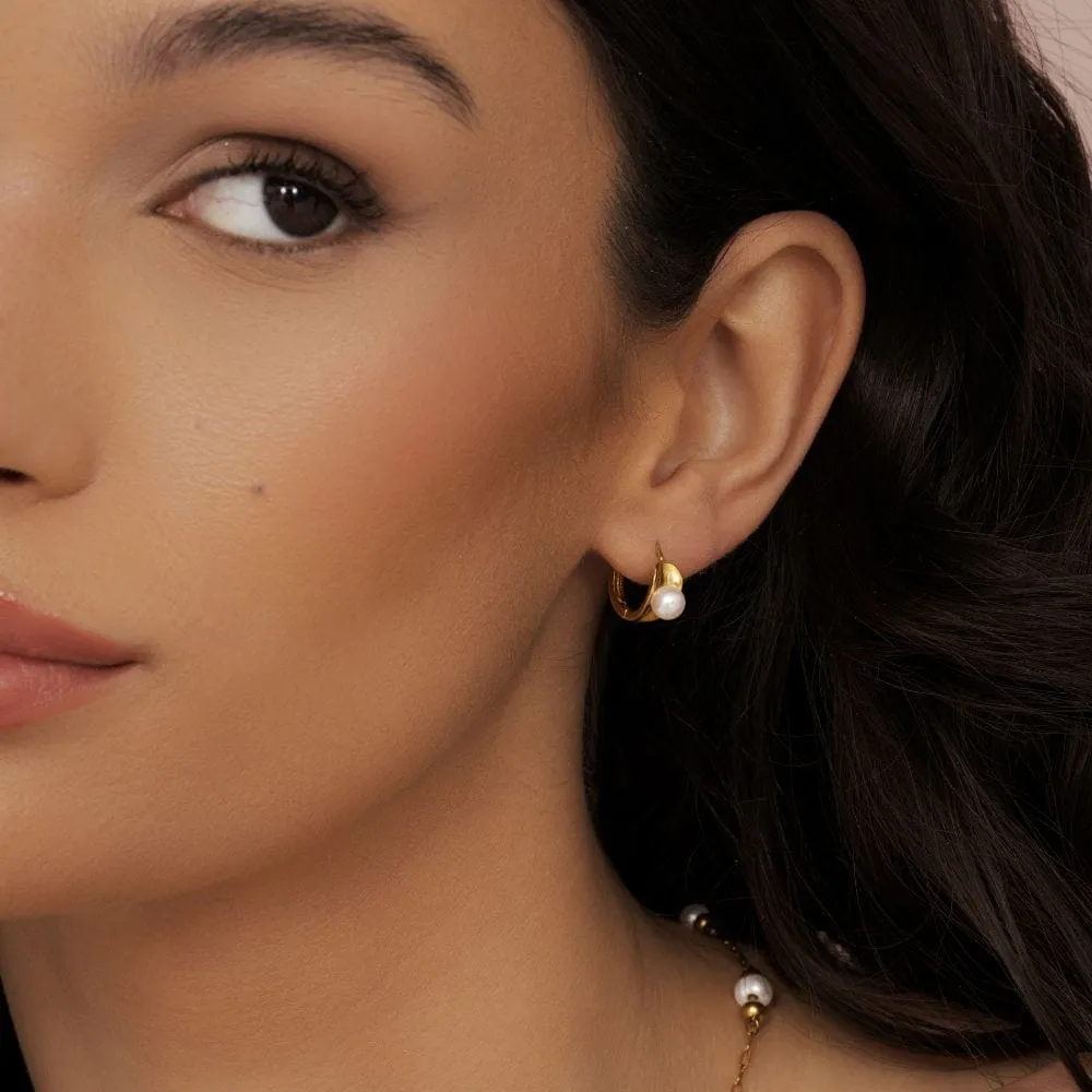 Iris Pearl Hoop Earrings