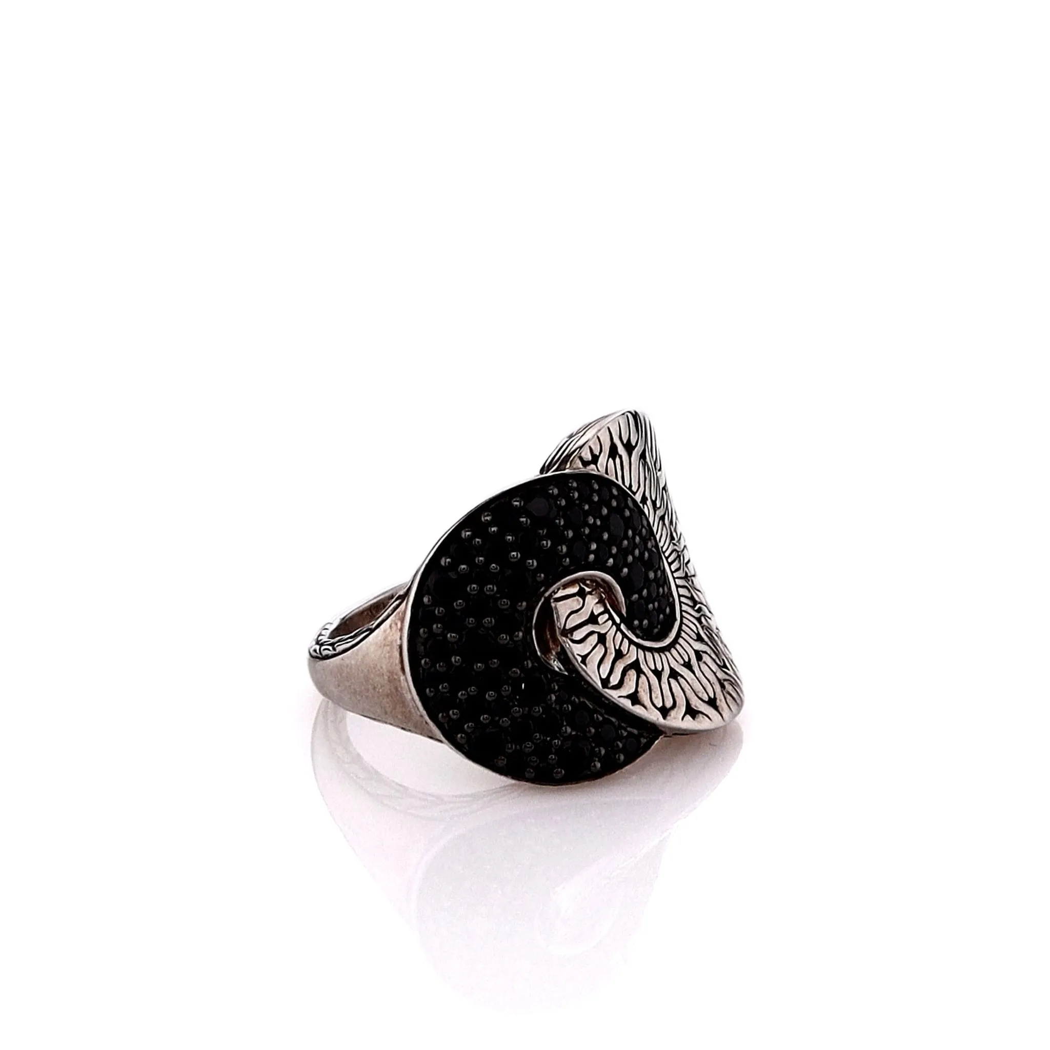 John Hardy Sterling Silver Classic Chain Black Sapphire and Spinel Ring