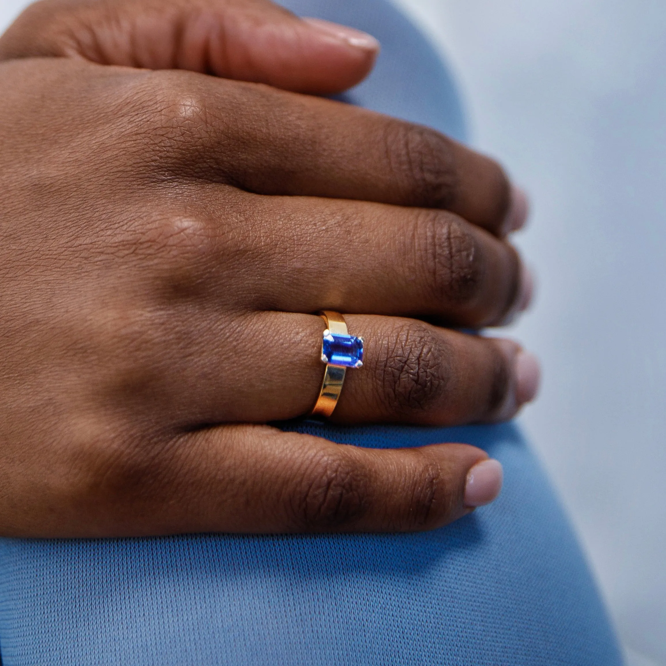 Liepa Ring with 1.16ct Sapphire in Gold