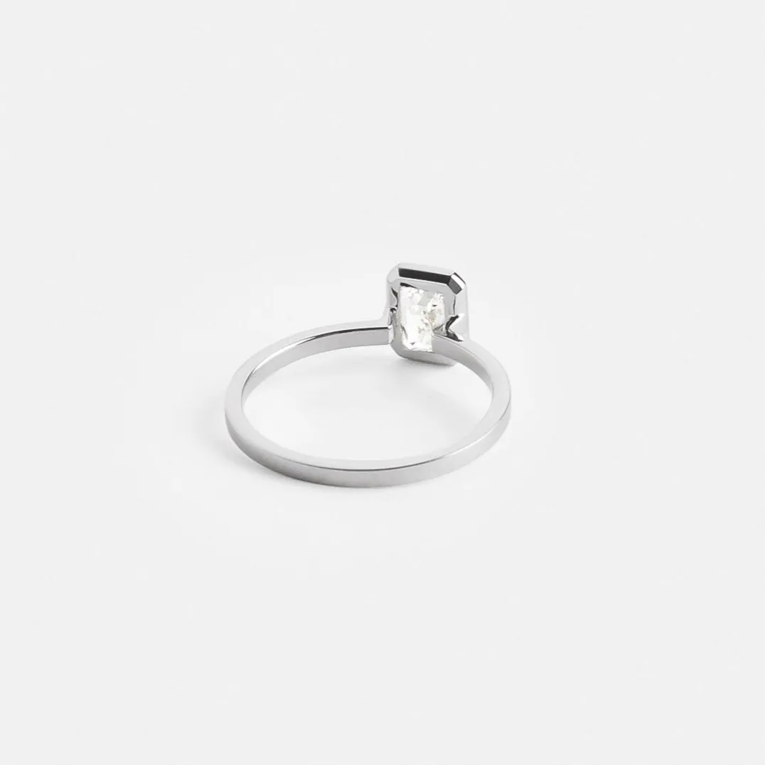 Mana Ring with 0.82ct Natural Diamond in Platinum