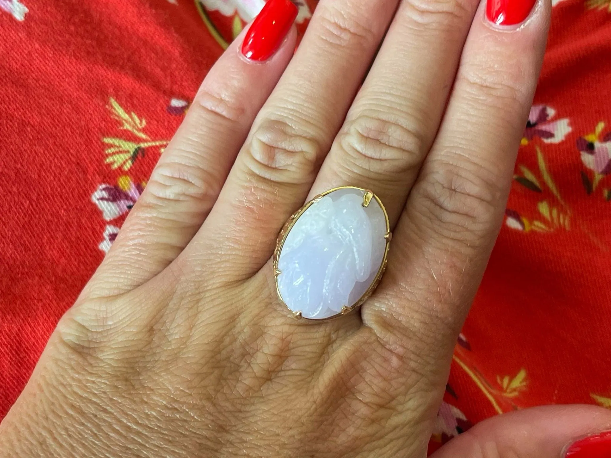 Mings Bird and Flower Carved Lavender Jade Ring 14k Yellow Gold