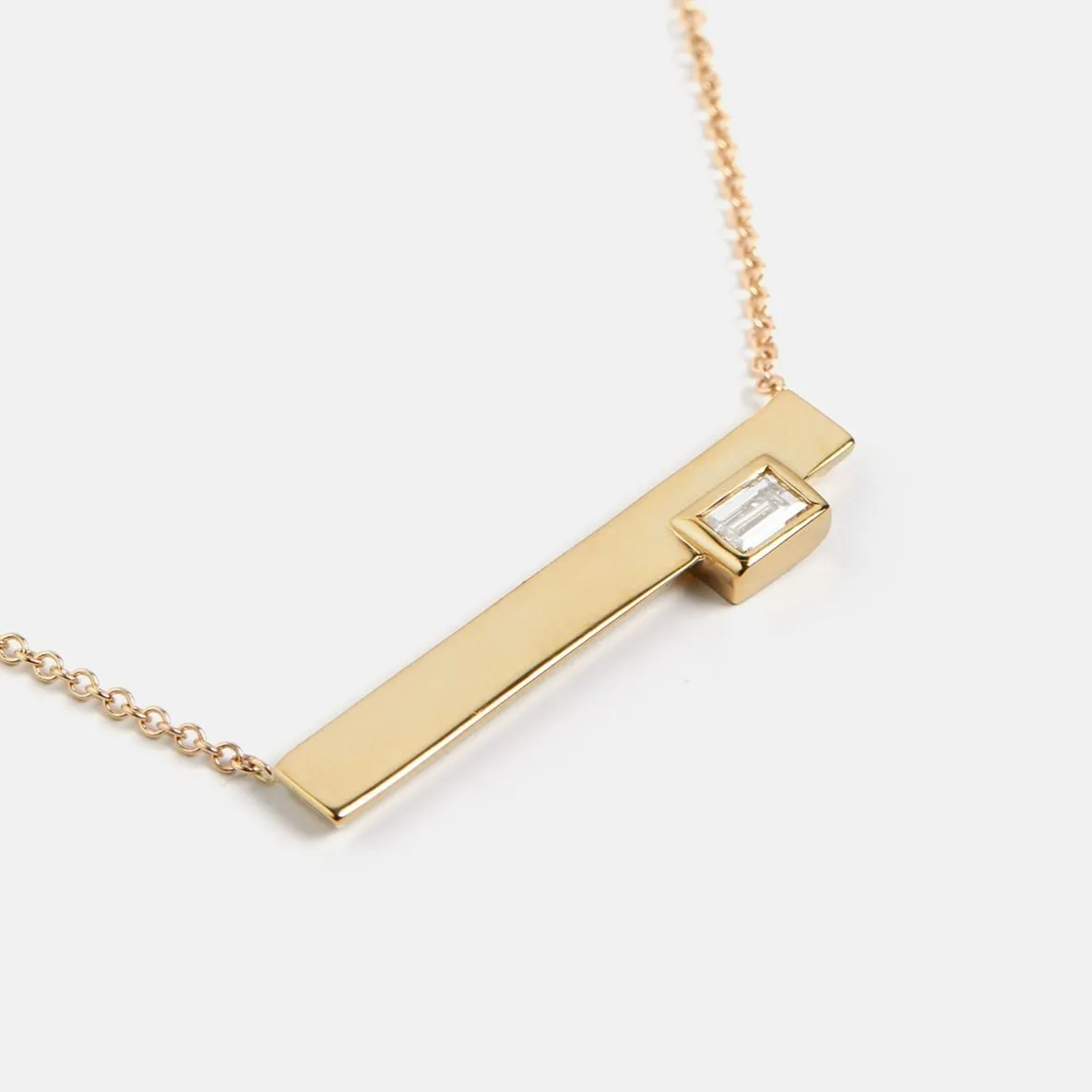 Nela Necklace