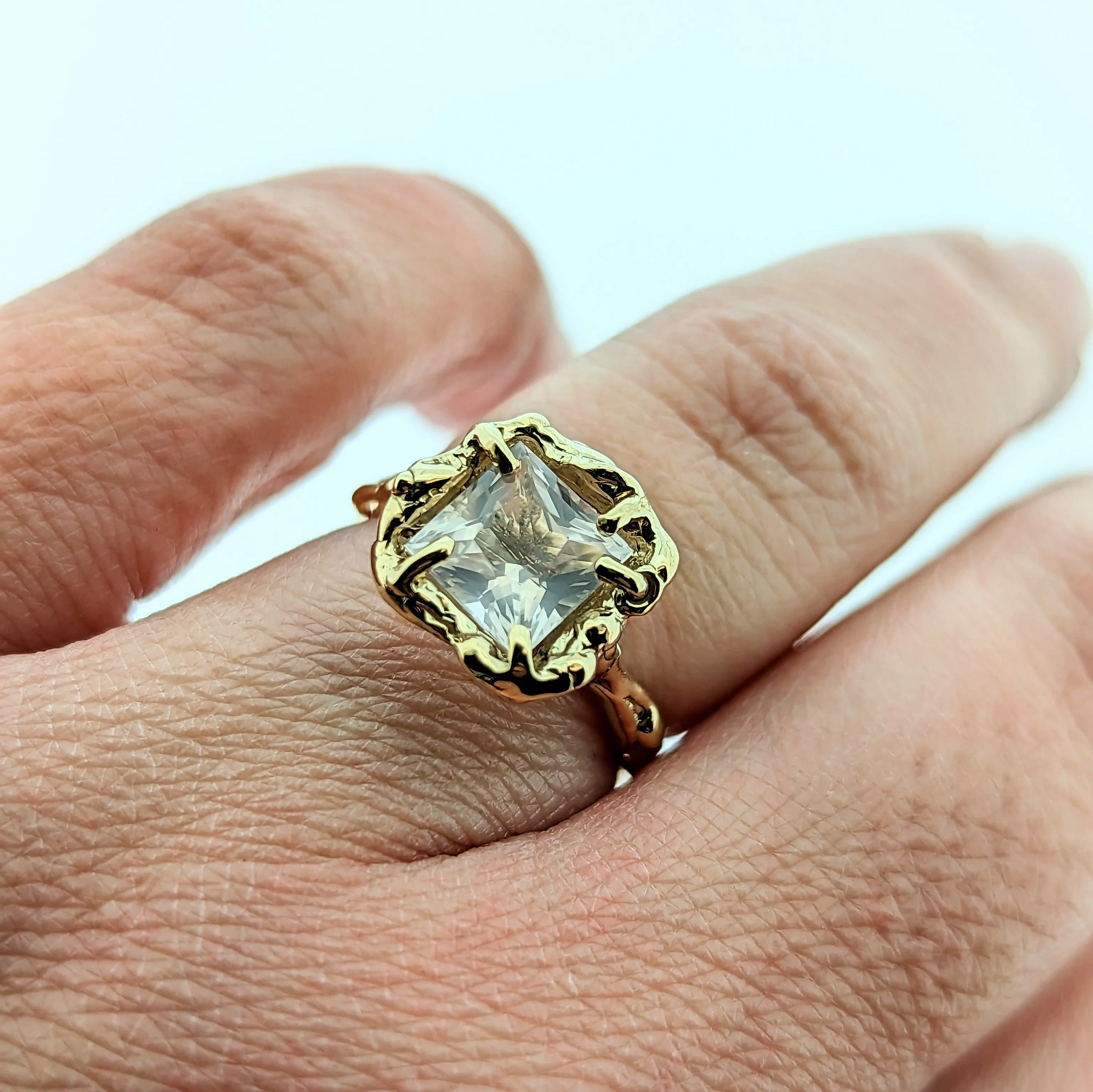 OCTAVIA Rose Quartz Ring