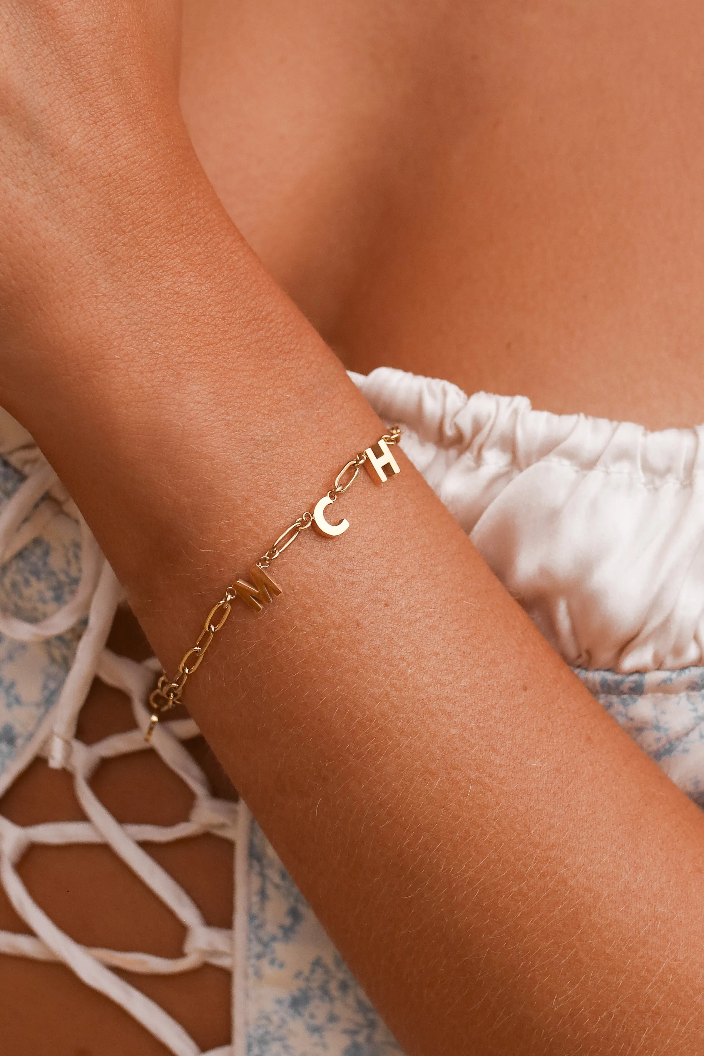 Otonia - Stainless Steel Letter Initial Bracelet