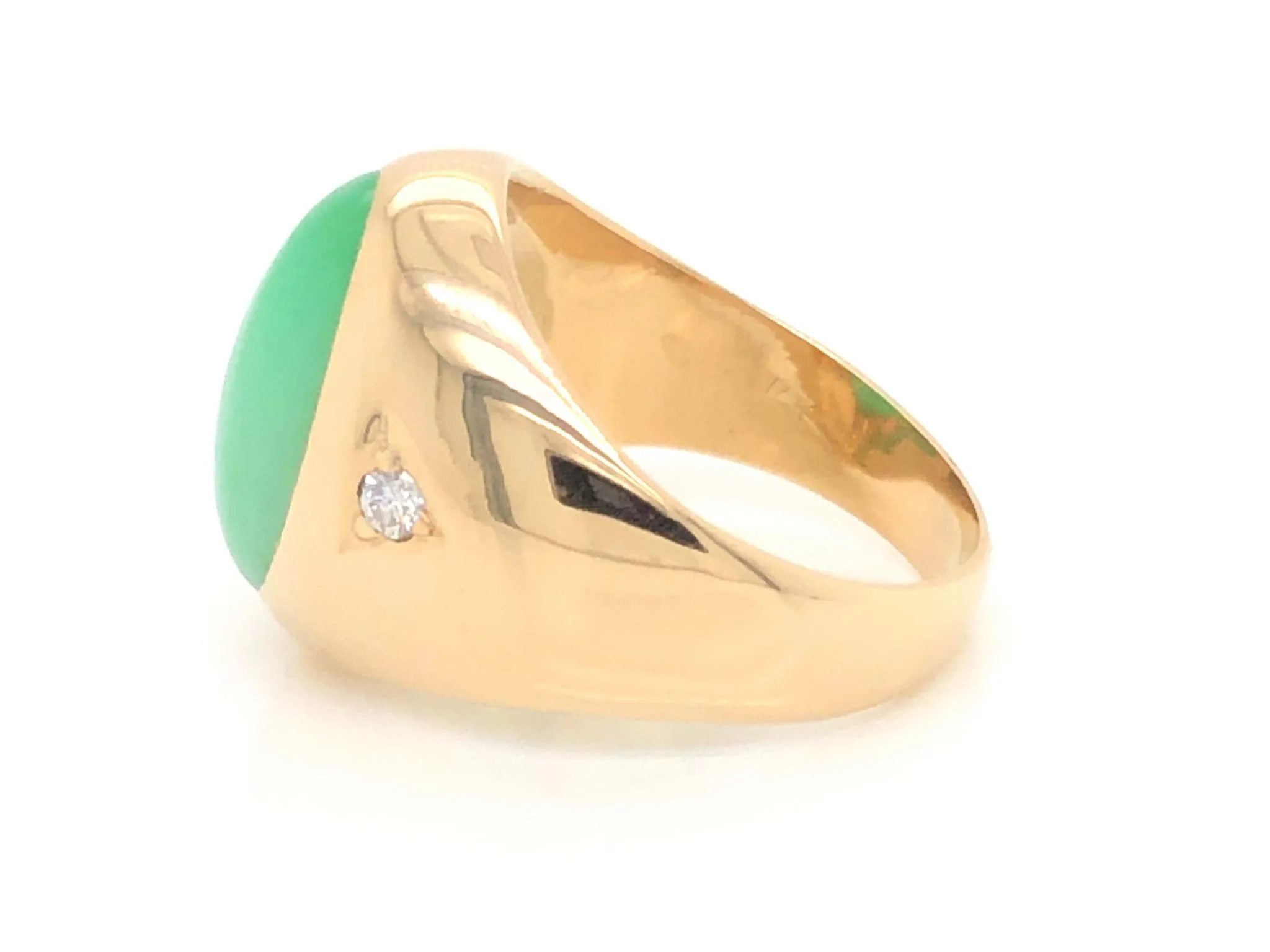 Oval Green Jade and Diamond Ring - 14k Yellow Gold