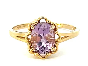 Oval Purple Amethyst Ring in 14k Yellow Gold