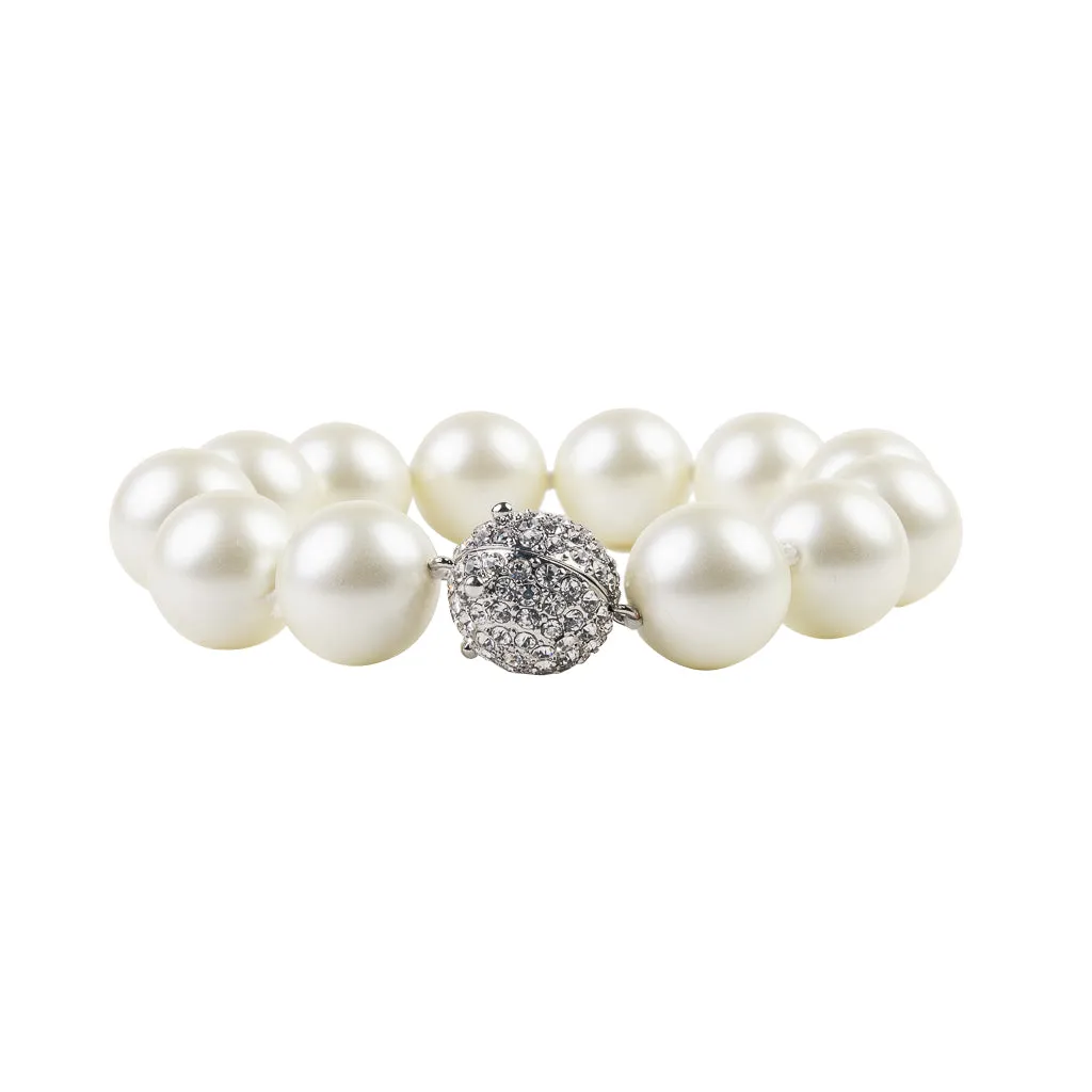 Rhinestone Clasp Pearl Bracelet