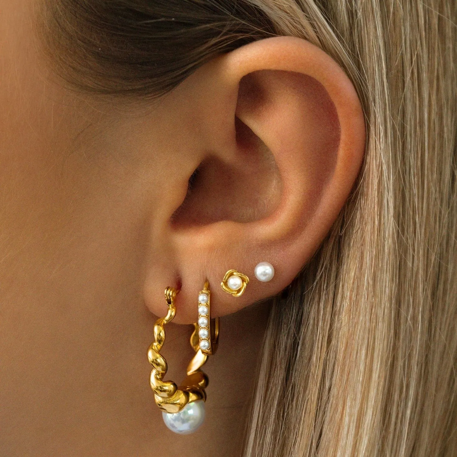 Rosalie Pearl Hoop Earrings