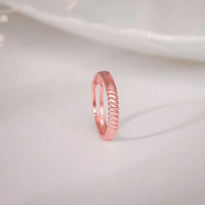 Rose Gold Rope Ring