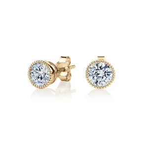 Round Brilliant stud earrings with 1.32 carats* of diamond simulants in 10 carat yellow gold