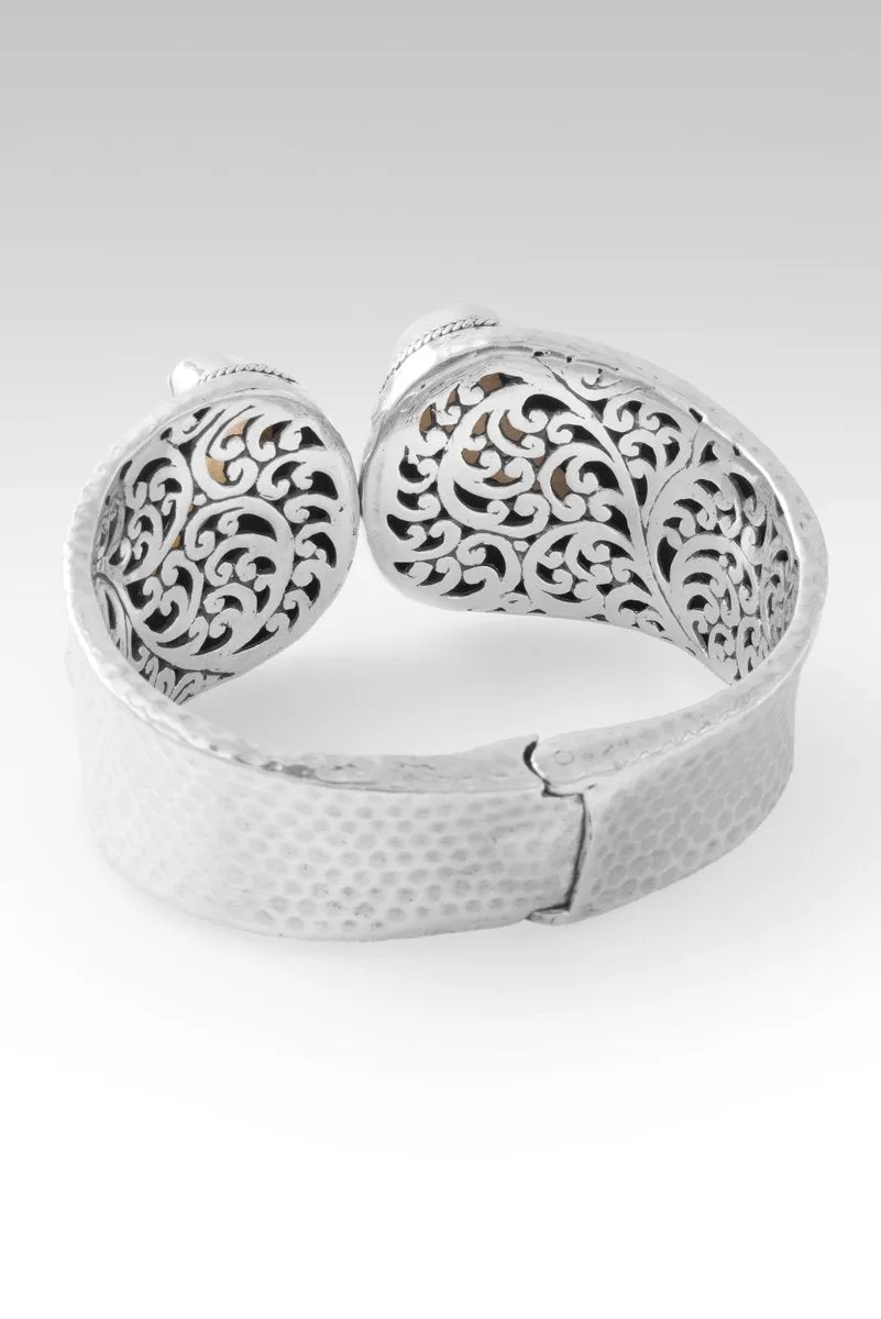 Seraphiel Tip-to-Tip Bracelet? in White Mother of Pearl