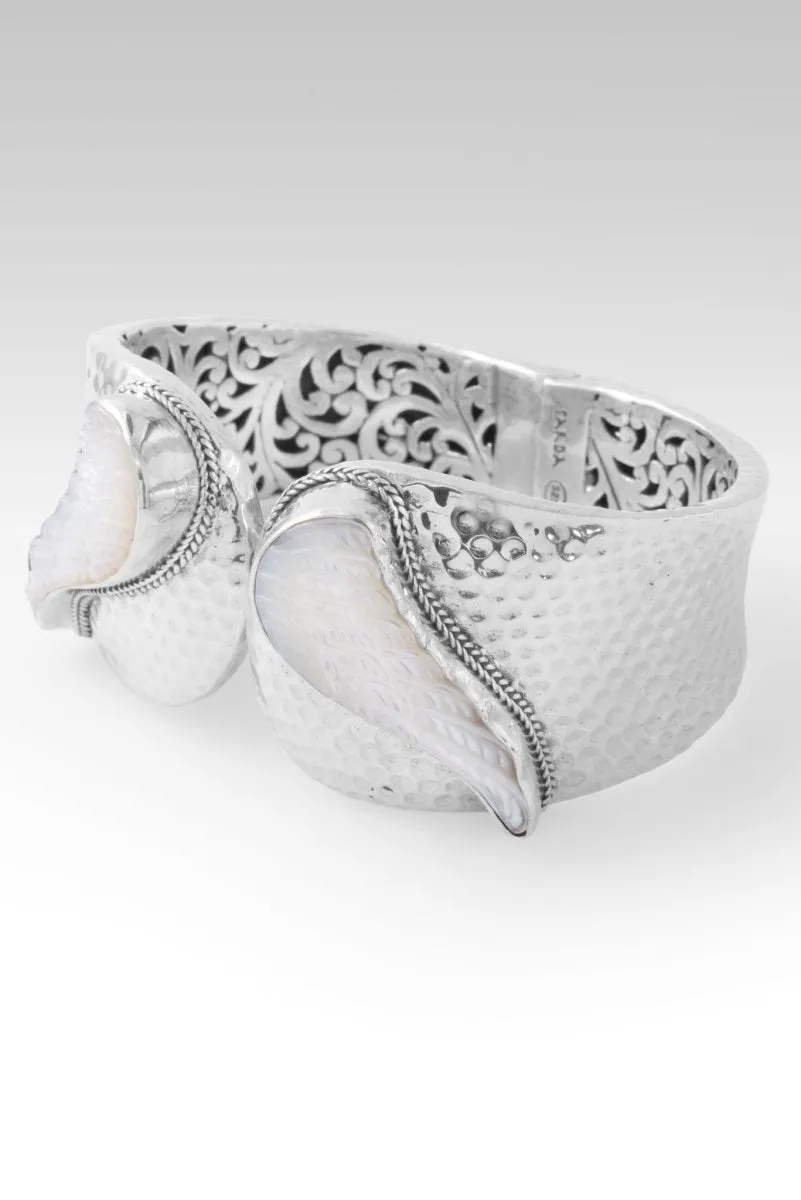 Seraphiel Tip-to-Tip Bracelet? in White Mother of Pearl