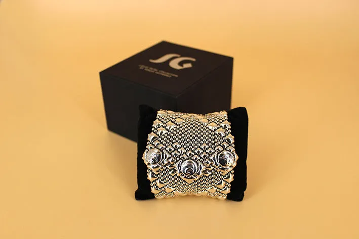 SG Liquid Metal PRB1- N ?C  Onyx - Chrome Finish and Onyx Bracelet by Sergio Gutierrez