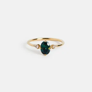 Three Stone Veli Ring with 1.00ct Sapphire and Diamonds in Gold
