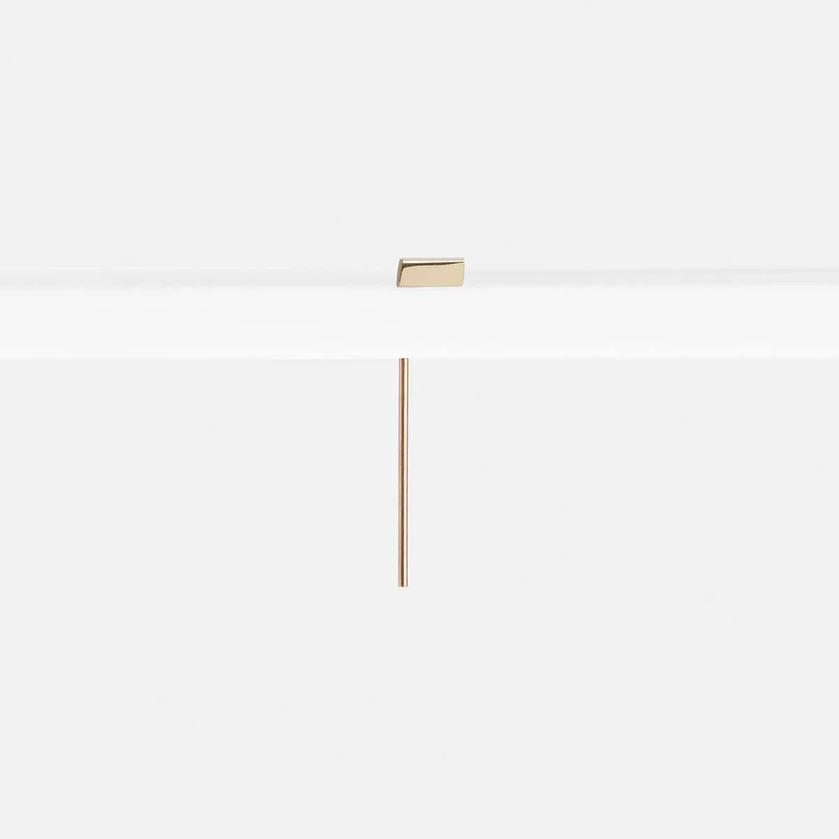 Tili Short Earring