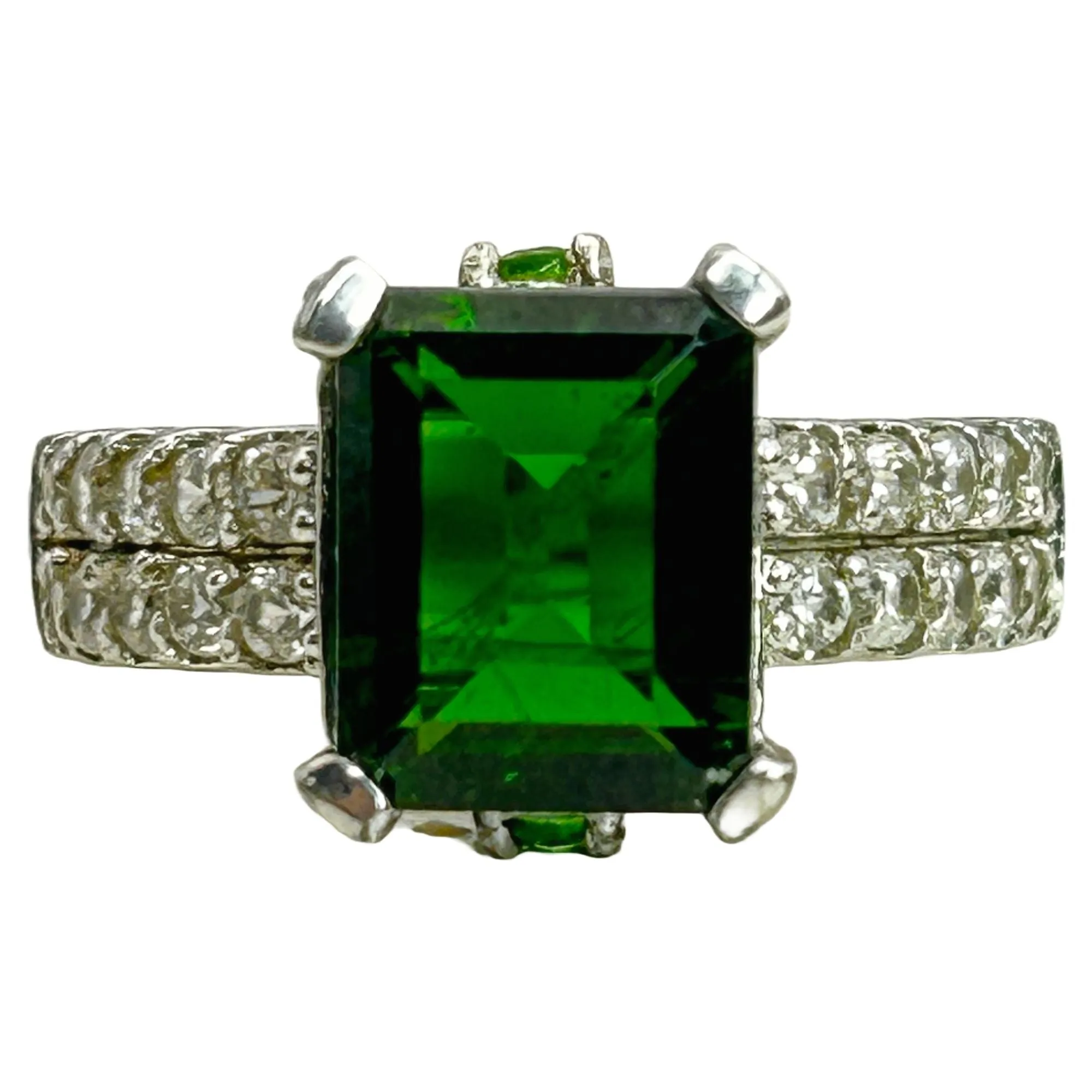 Tsavorite and White Topaz Ring Octagon Cut Thailand 925 Sterling Silver SIZE 7