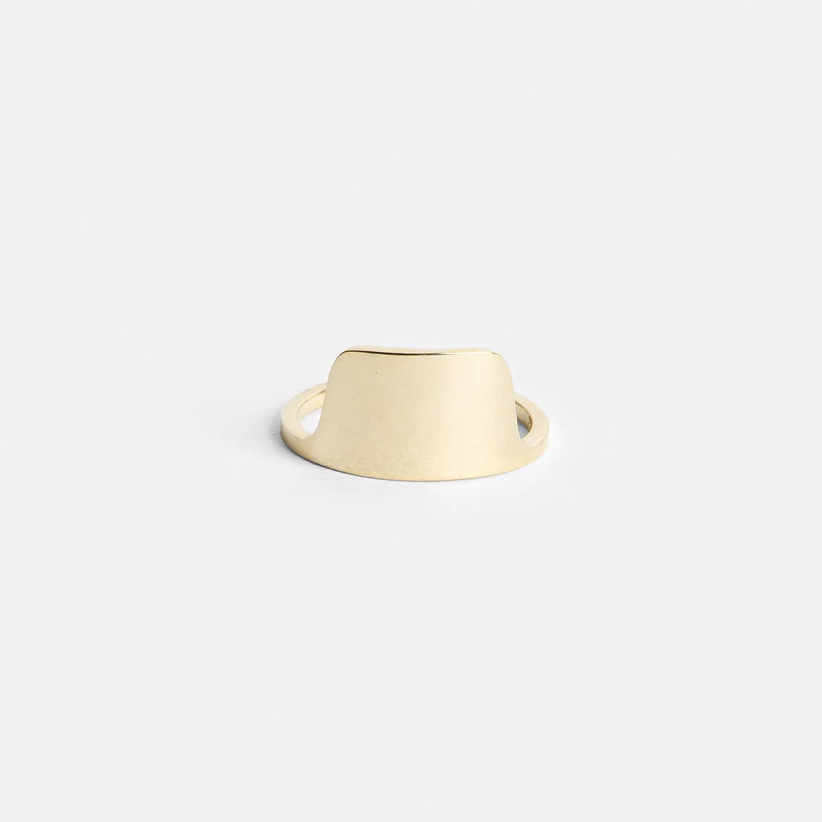 Tyla Ring