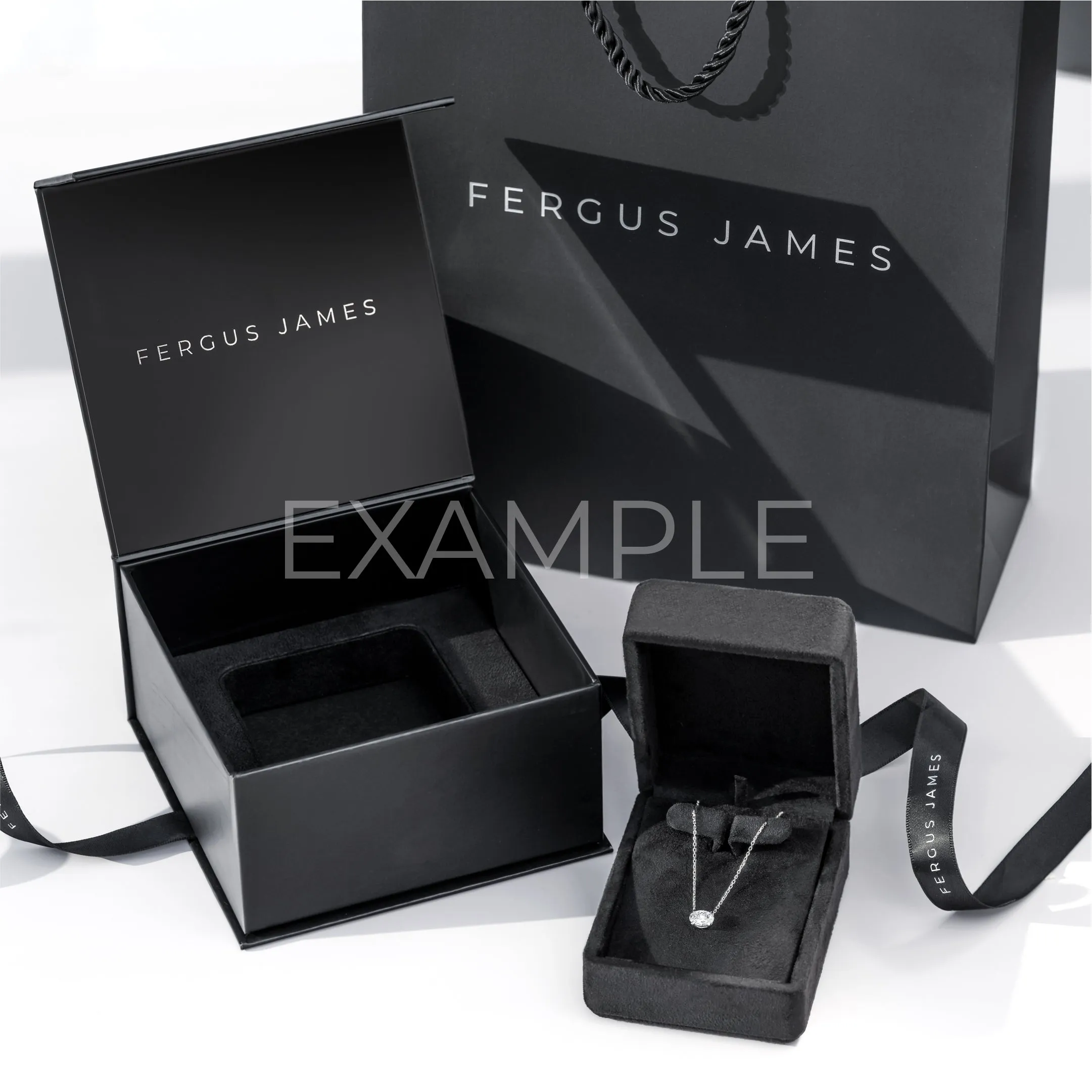 U Letter Pendant White Gold