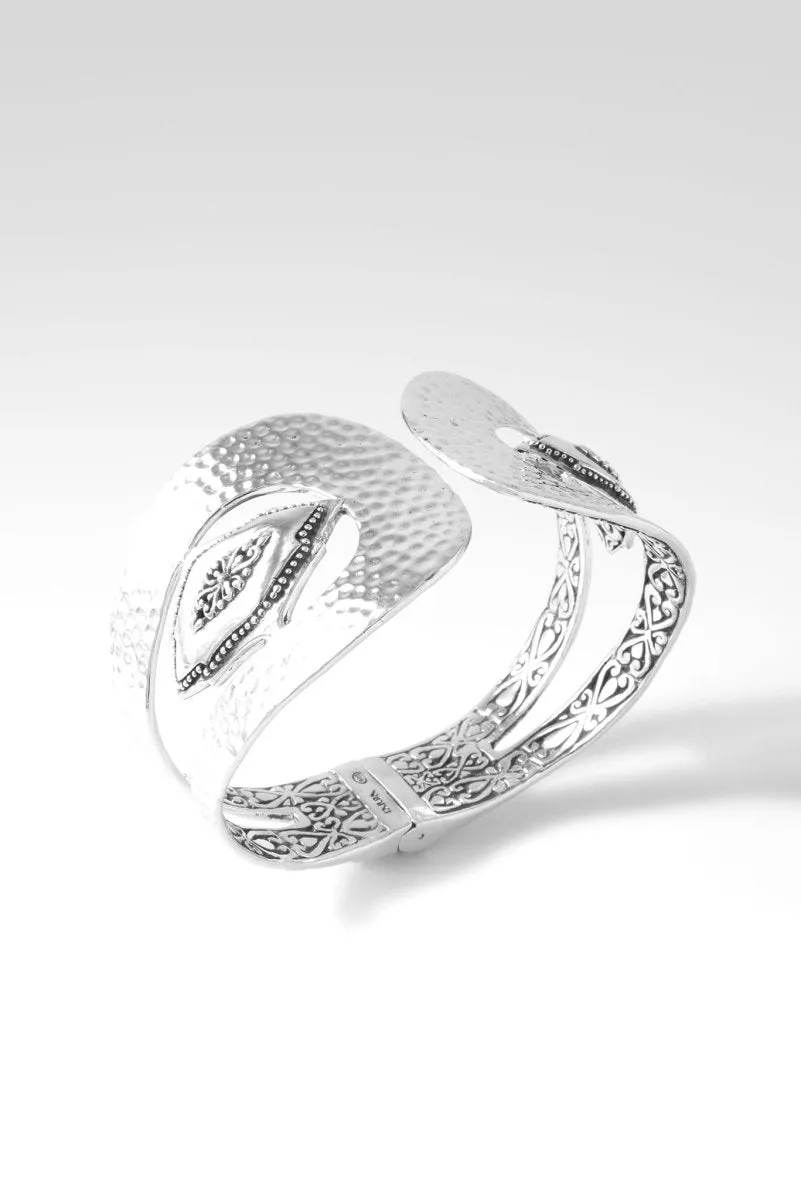 U R Valued Tip-to-Tip Bracelet? in Janyl Adair