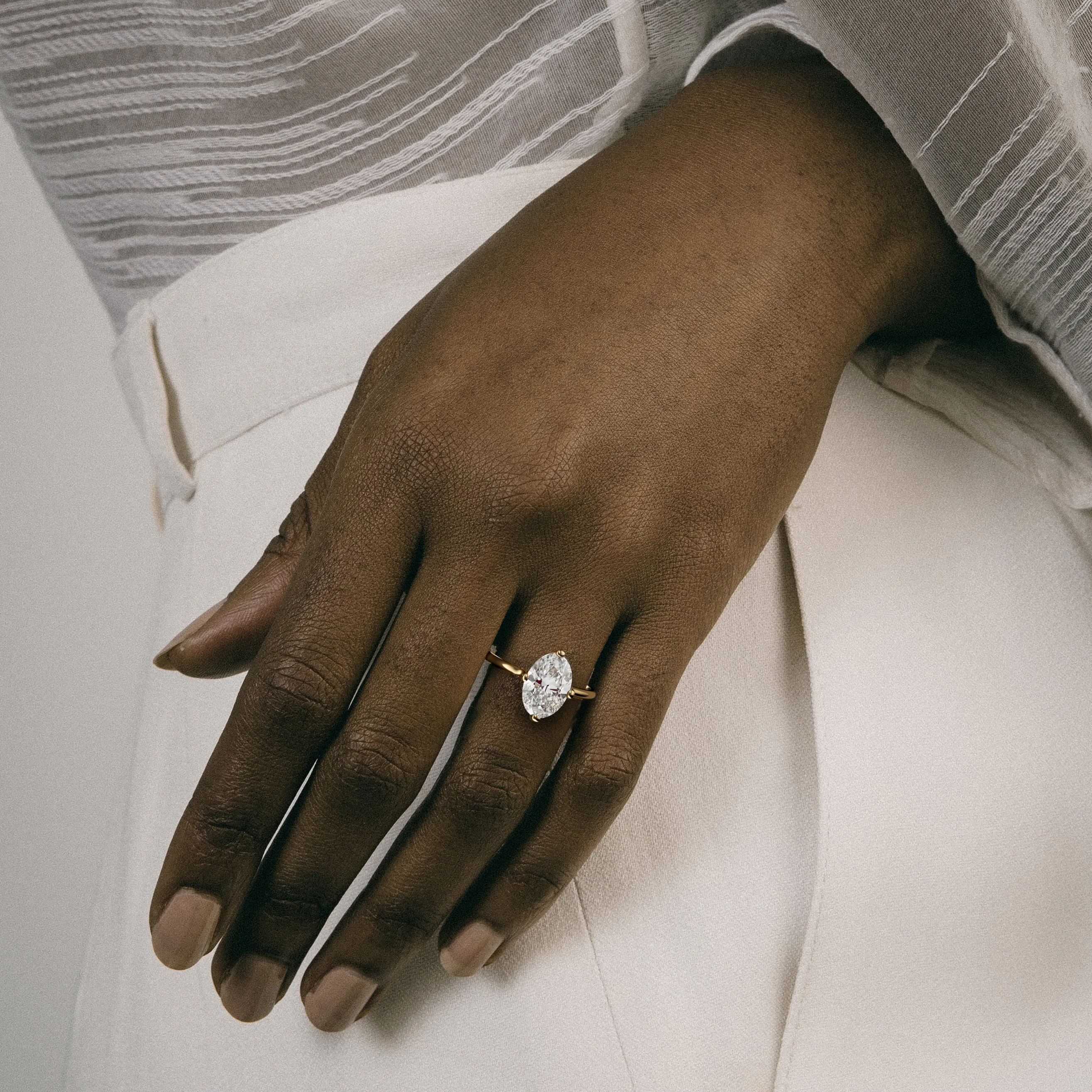 Veli Ring with 2.01ct Natural Diamond in Gold