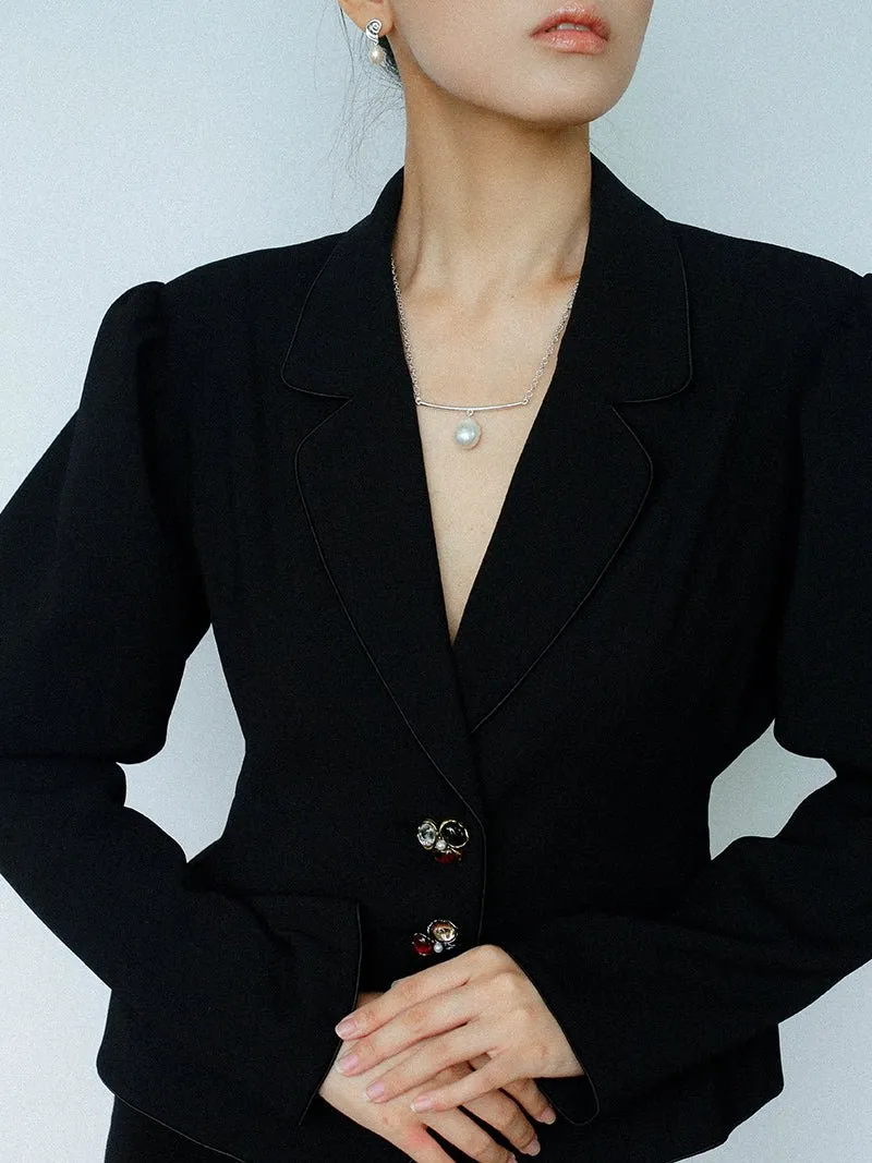 Versatile Curved Baroque Pearl Pendant Necklace