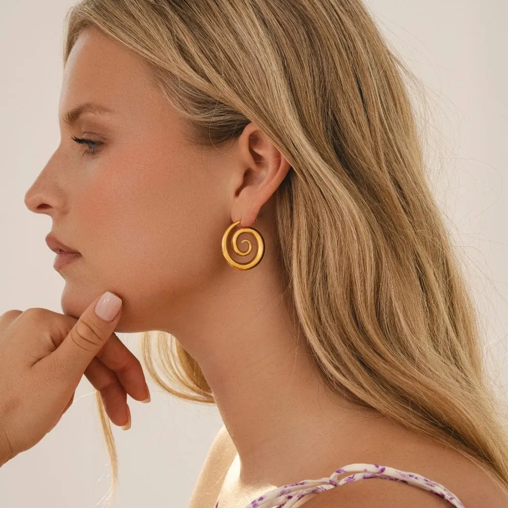 Viana Stud Earrings