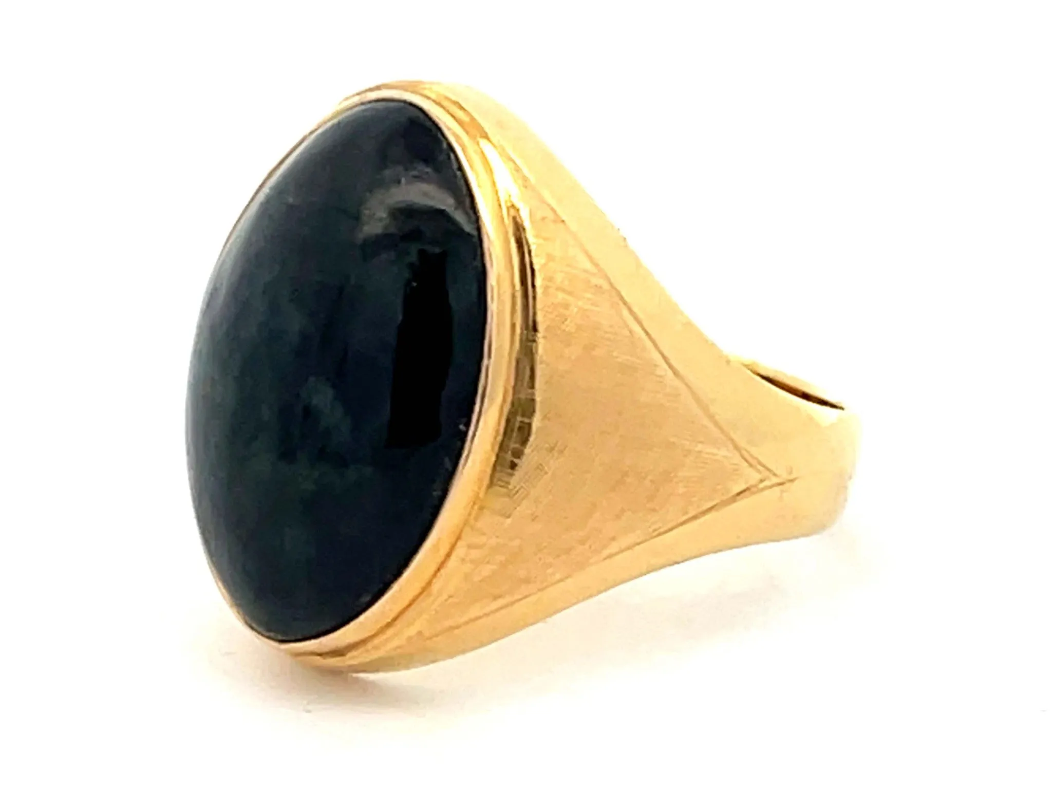 Vintage Men's Large Black Mottled Jade Ring in 14k Yellow Gold